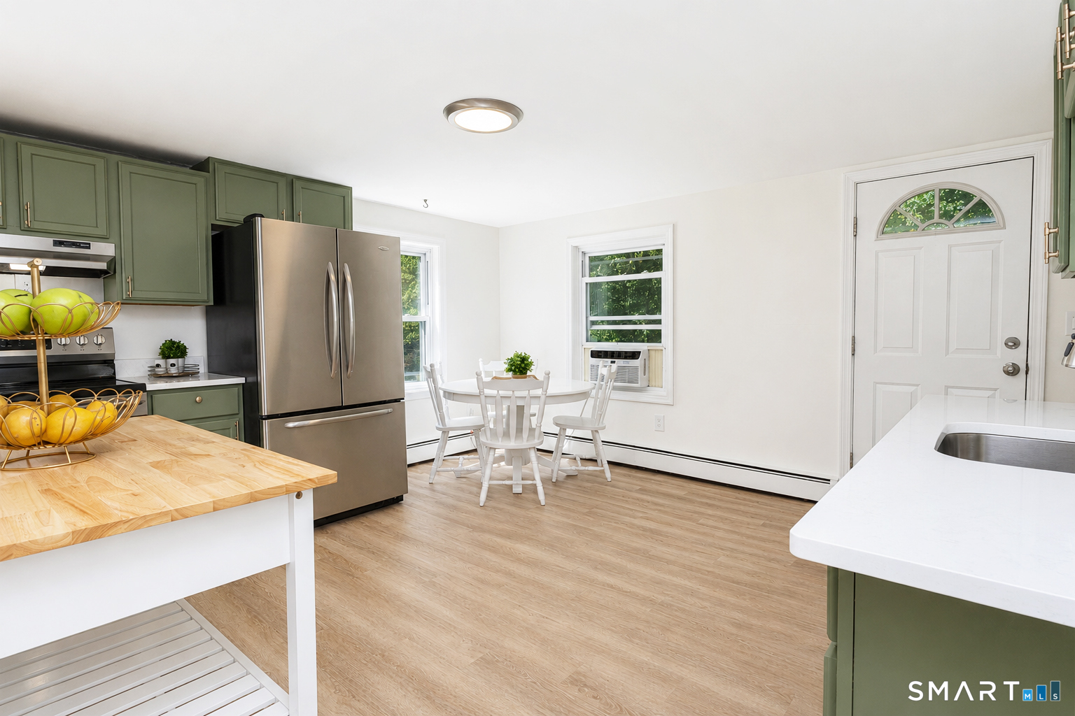 Photo 2 of Single family home for sale at 89 Brook St, Glastonbury, CT 06033 | MLS# 24200830 | Listing updated on 2026-09-18