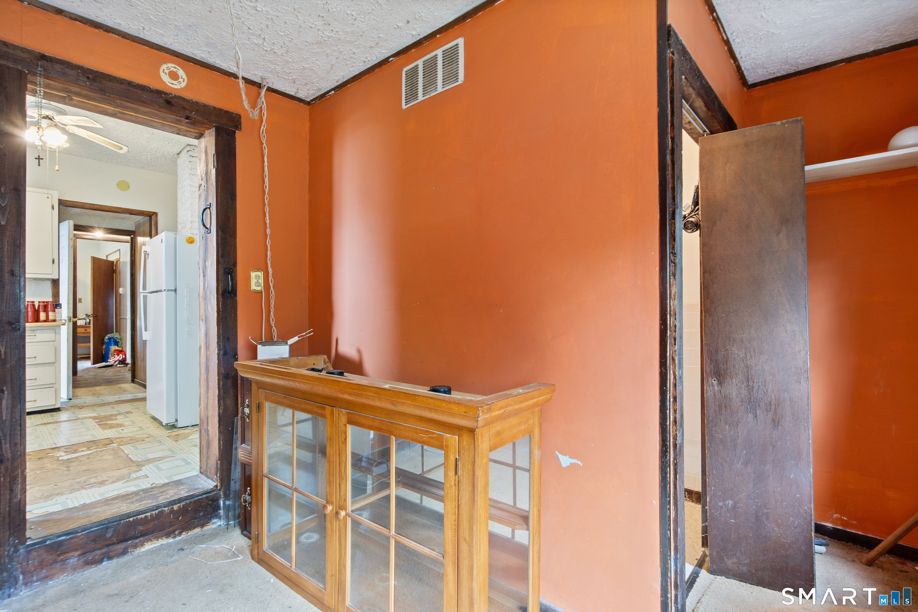 67 Farren Avenue photo 22