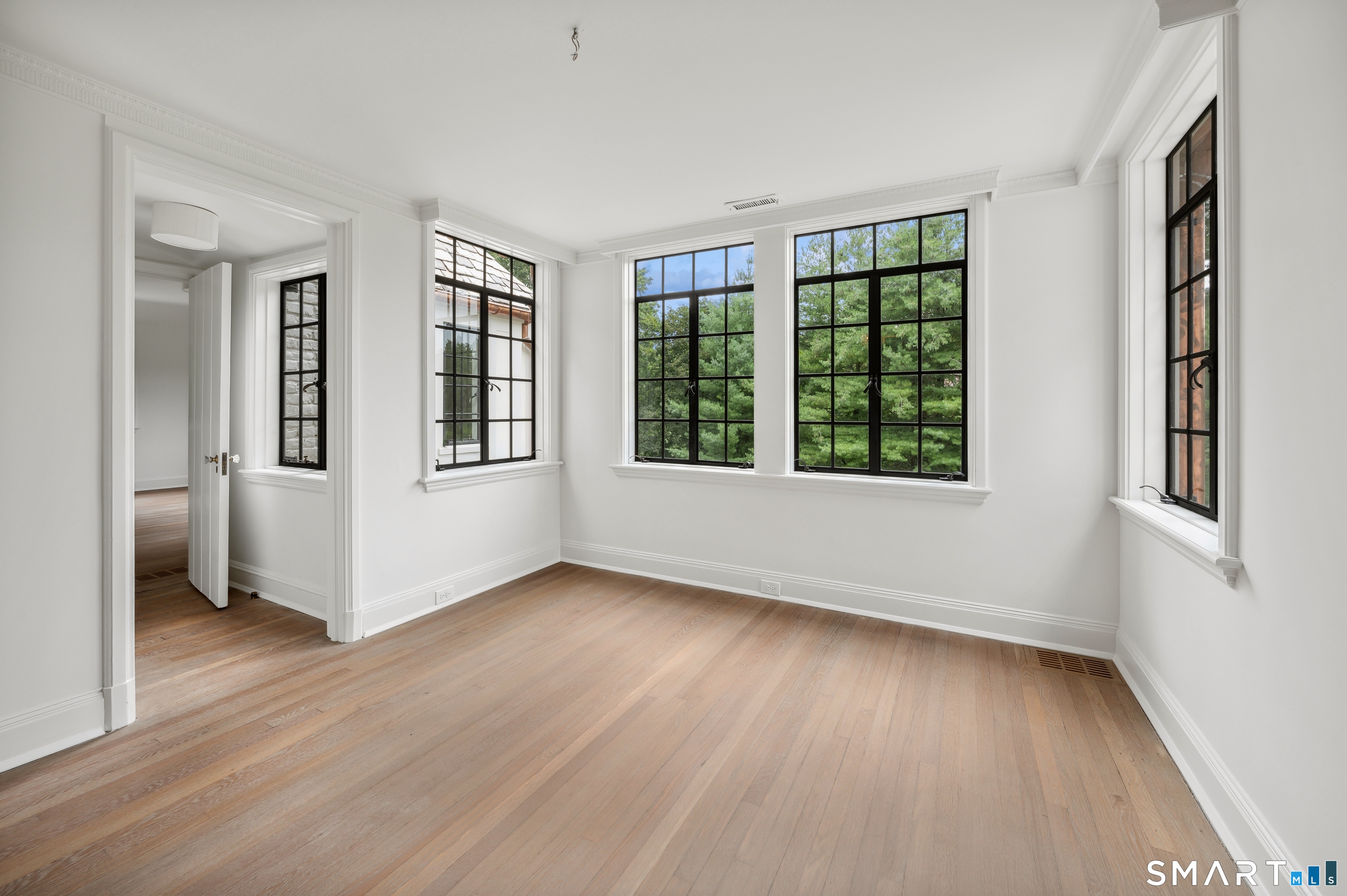 5 Sherwood Avenue photo 15