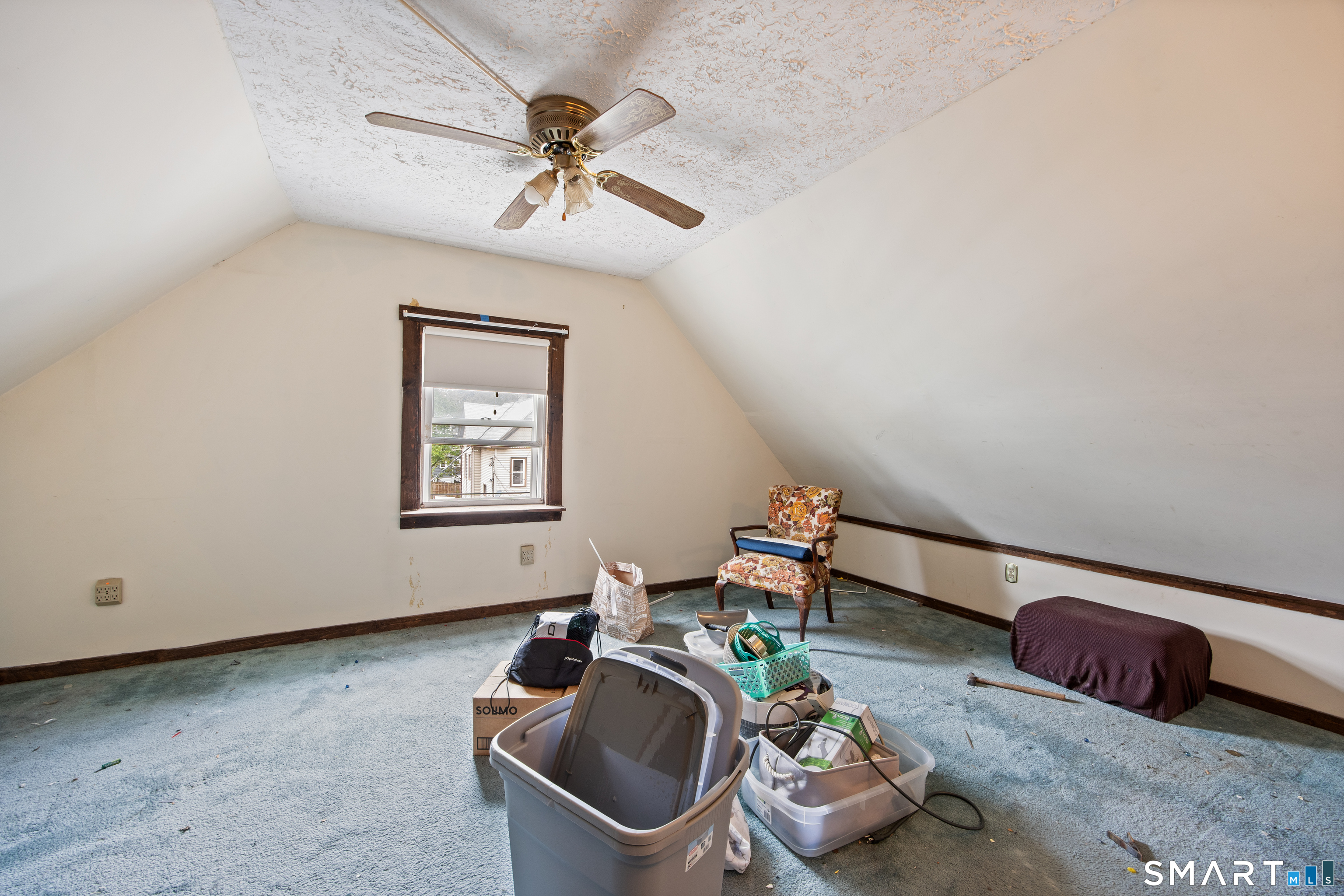 67 Farren Avenue photo 33