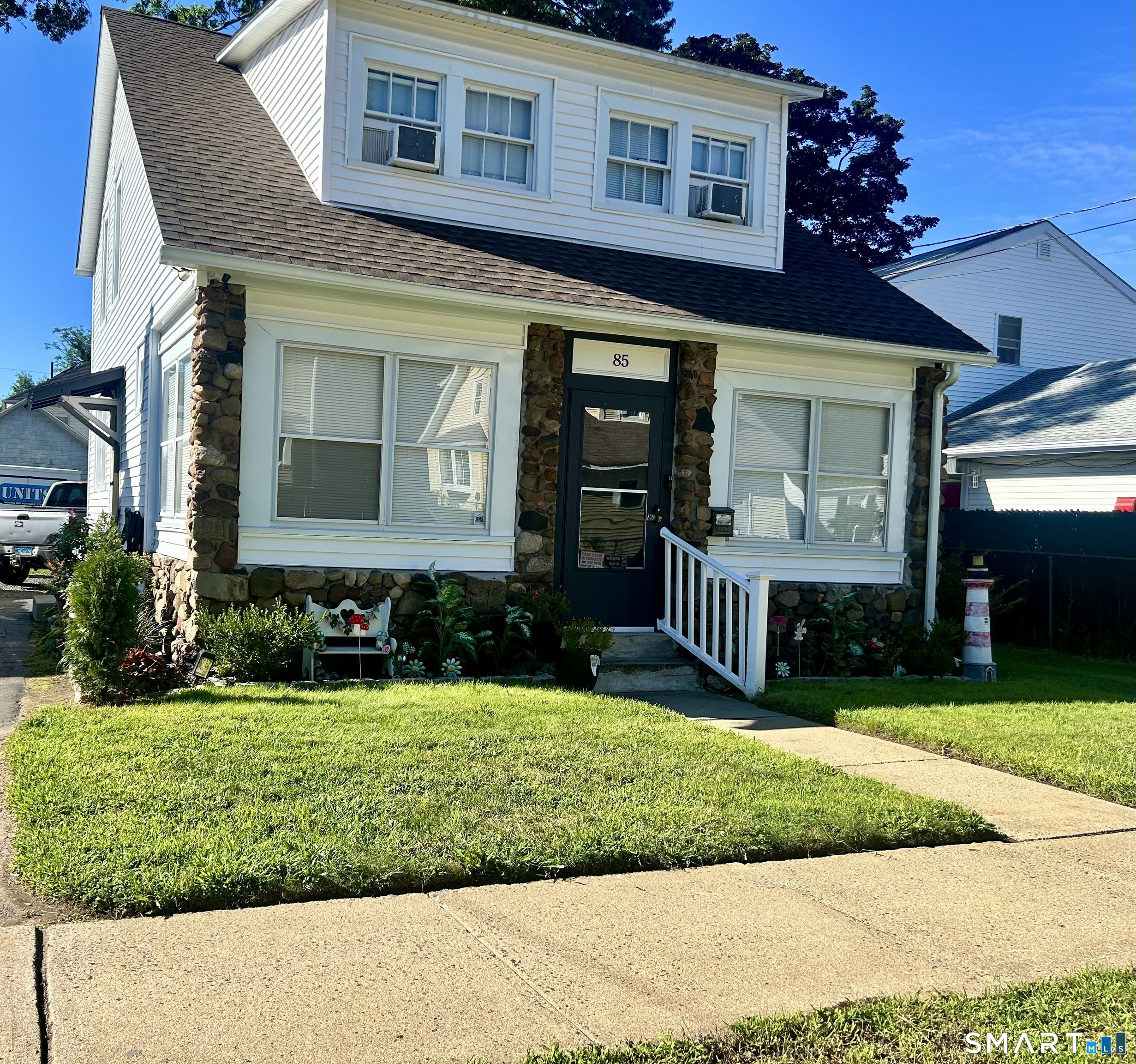 85 Brookline Avenue