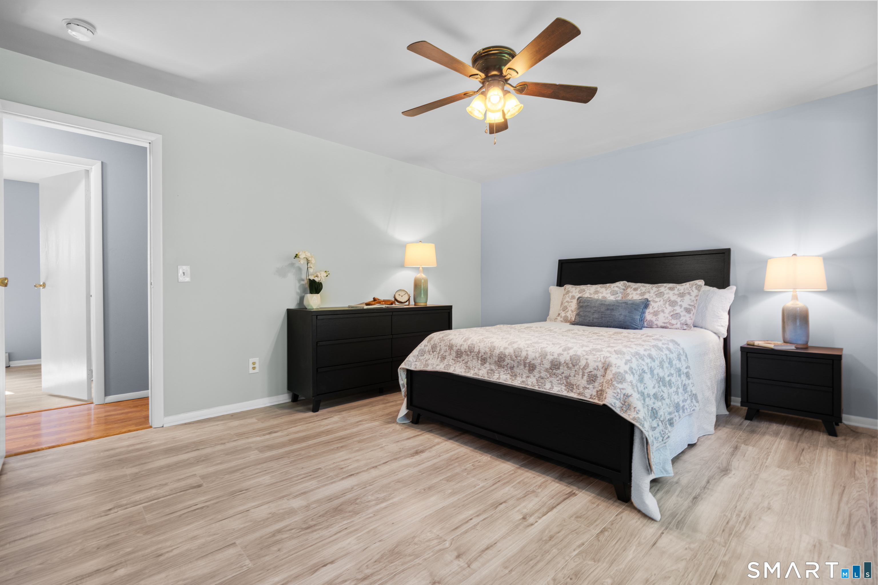 18 Hilltop Drive photo 13