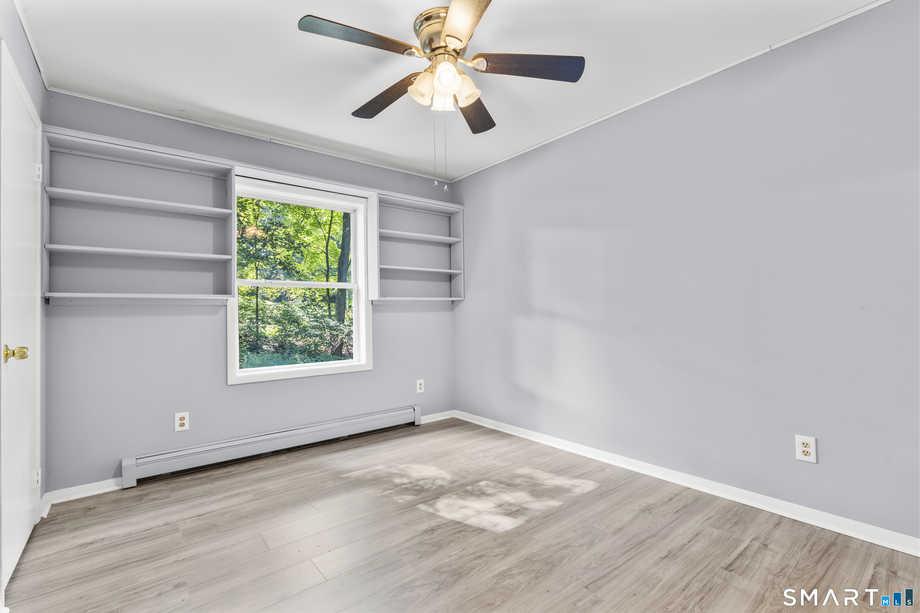 18 Hilltop Drive photo 16