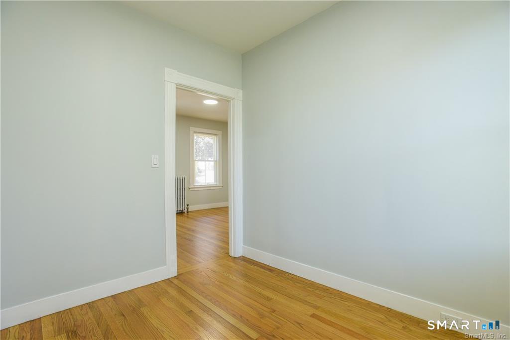 21 Bayview Avenue photo 15