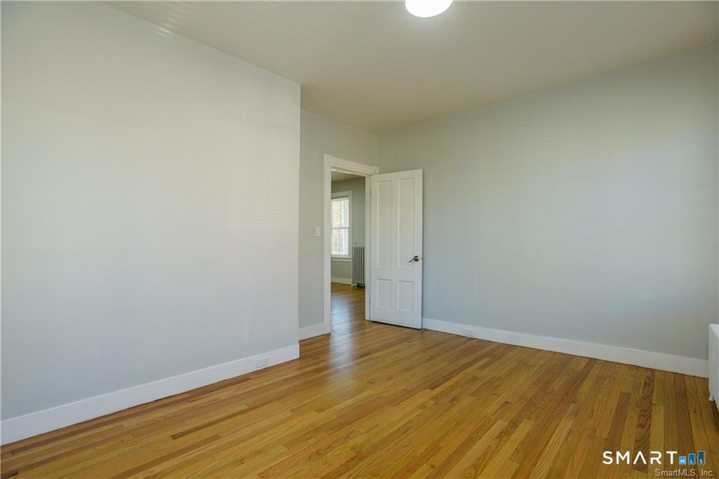 21 Bayview Avenue photo 18