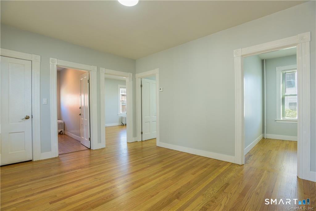 21 Bayview Avenue photo 10