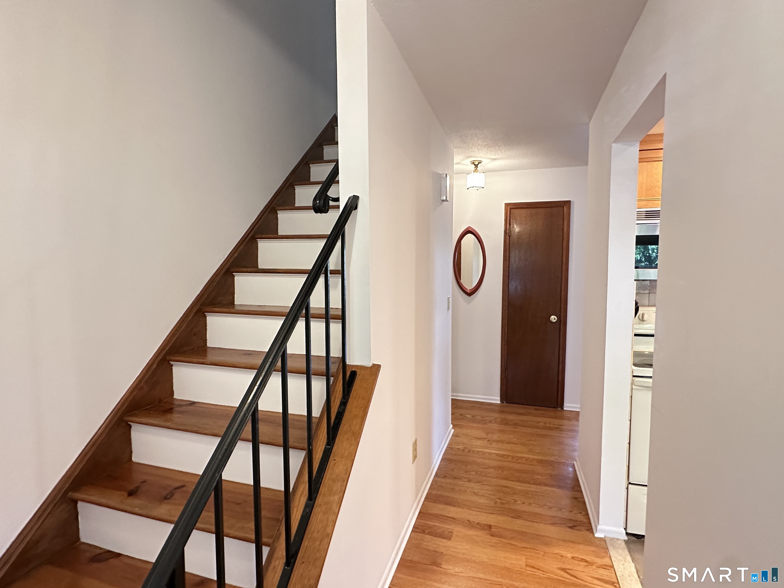 83 Van Buskirk Avenue — photo 14