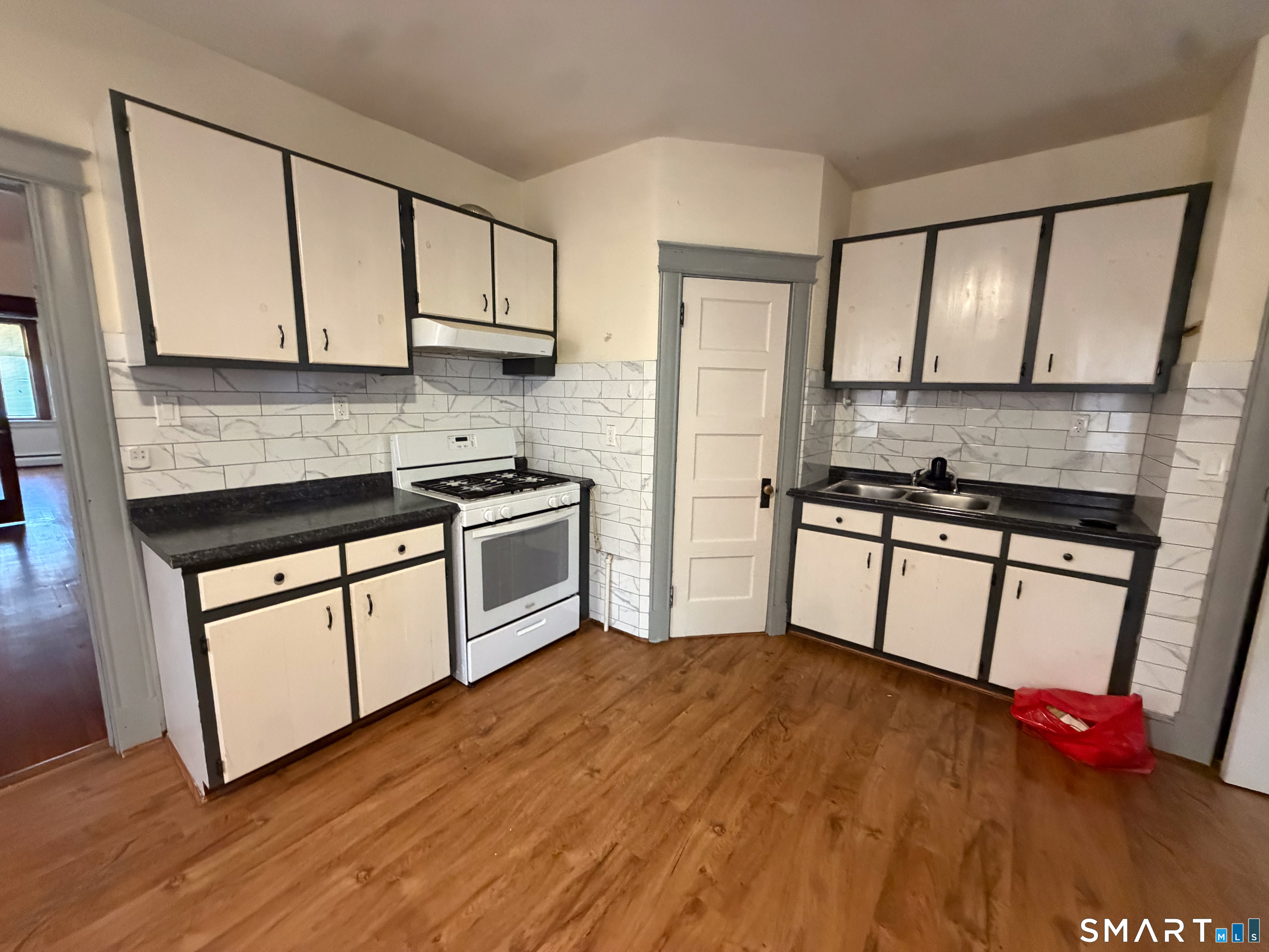 326 High Street photo 22