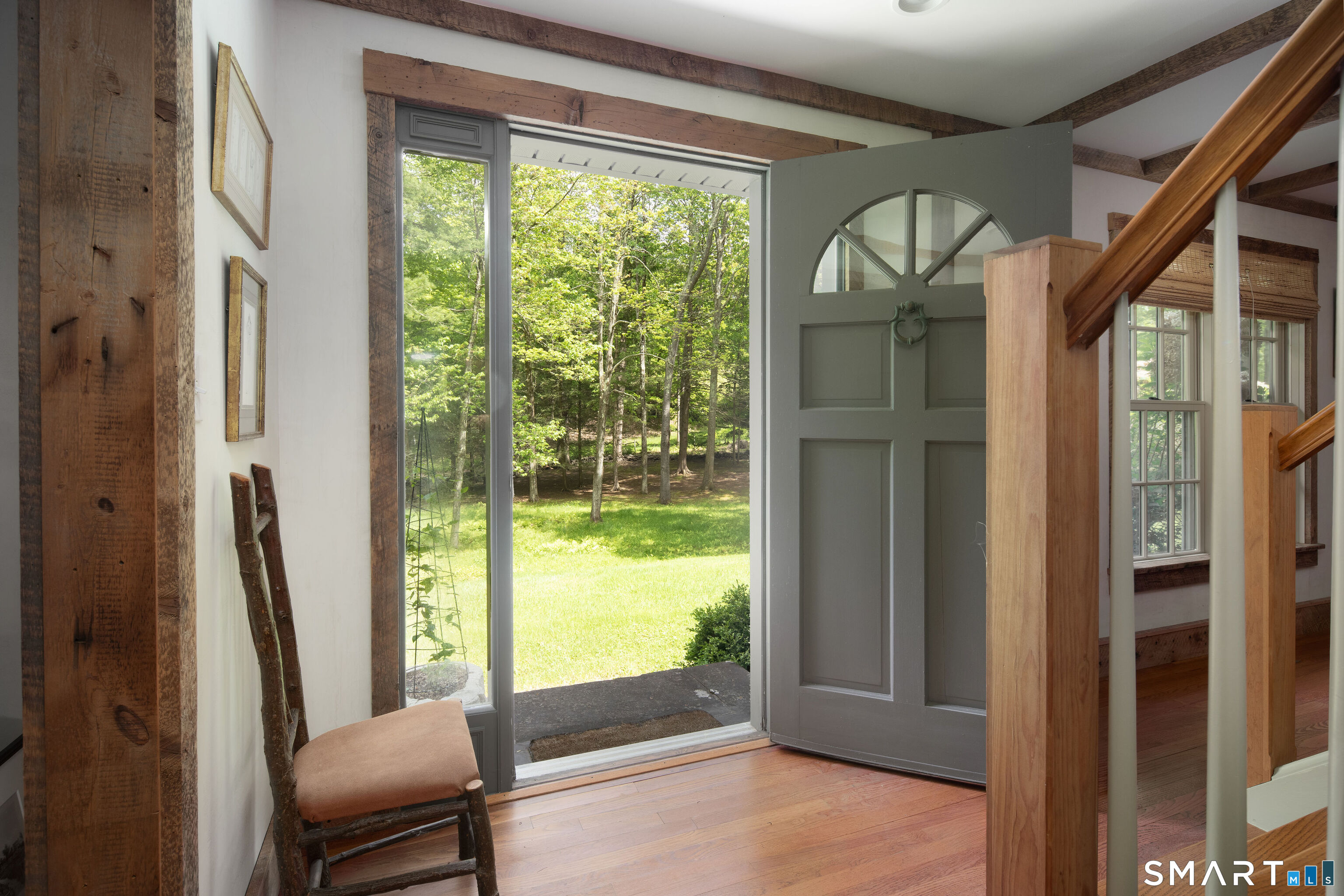 109 Cobble Road photo 2