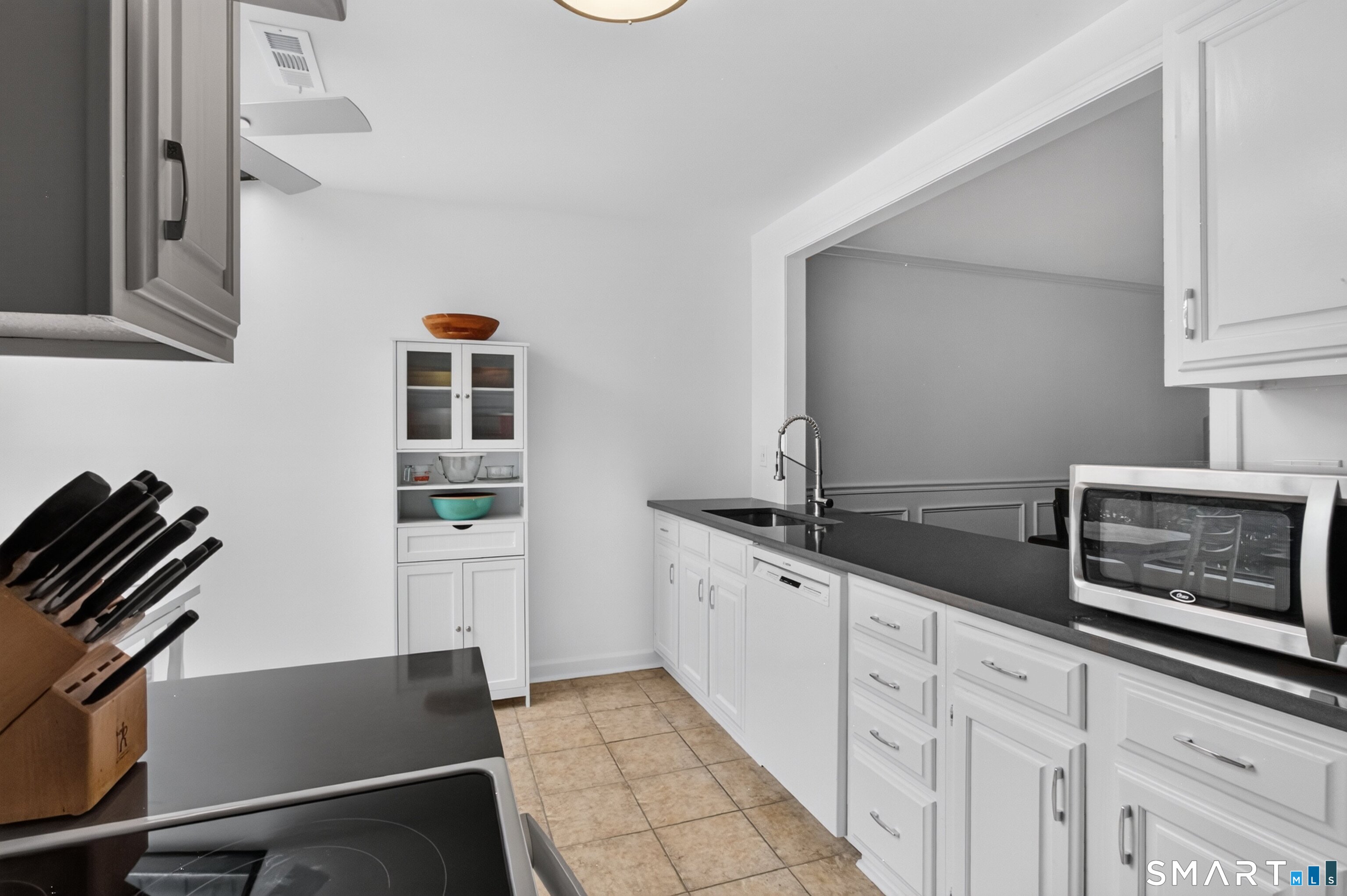 123 Old Belden Hill Road Unit #40 photo 7