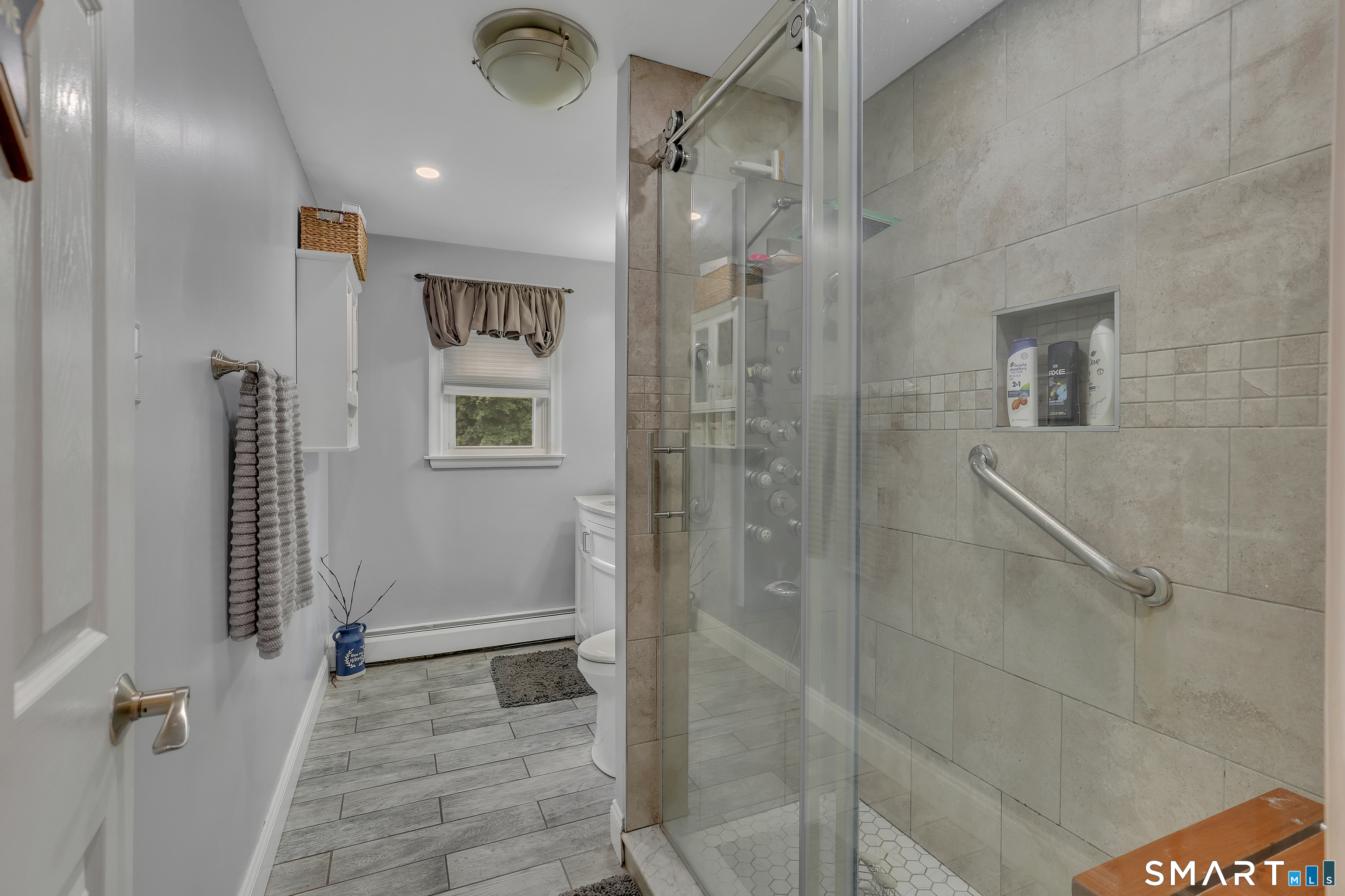 779 Brewer Street photo 29