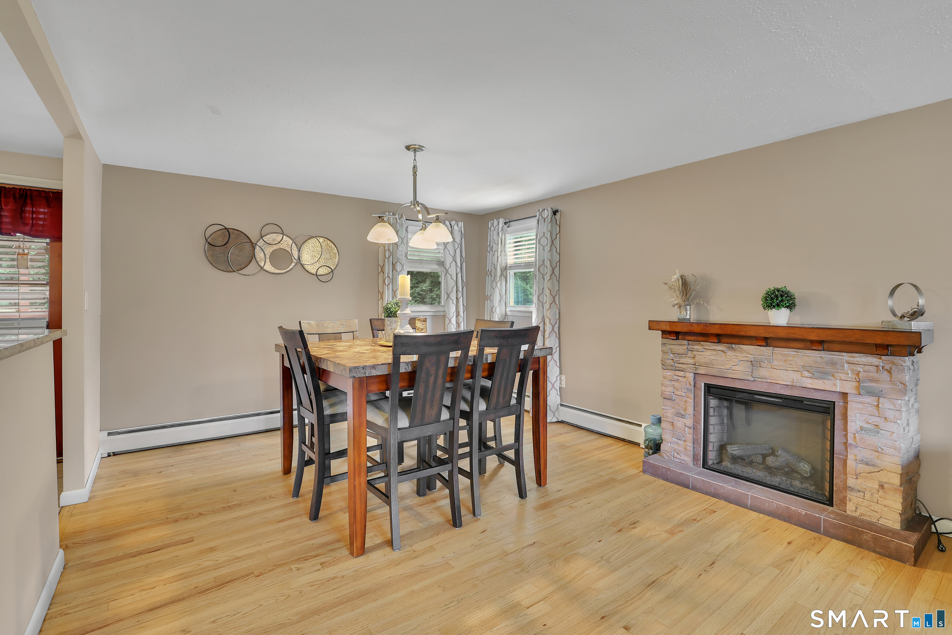 779 Brewer Street photo 12