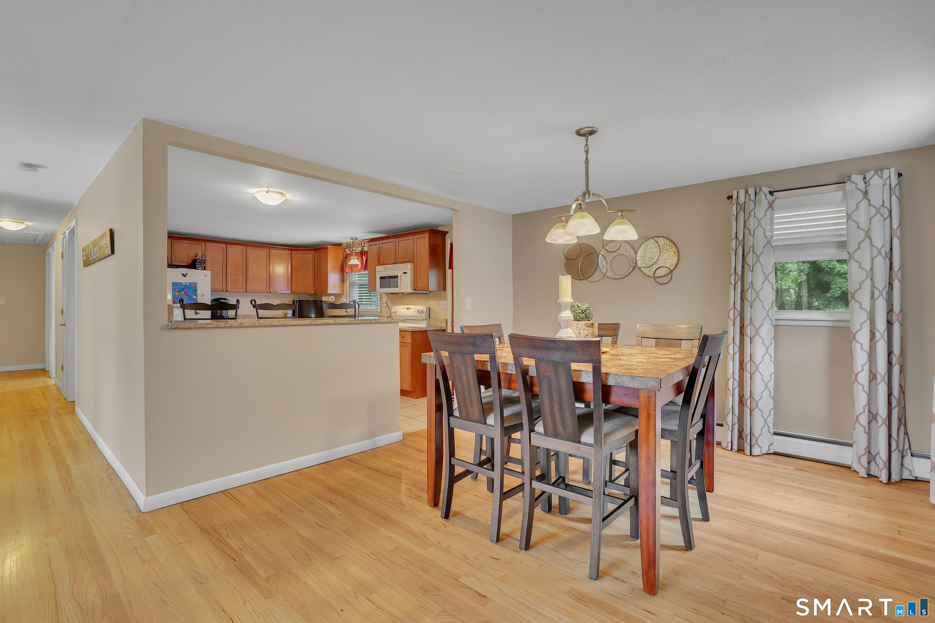 779 Brewer Street photo 13