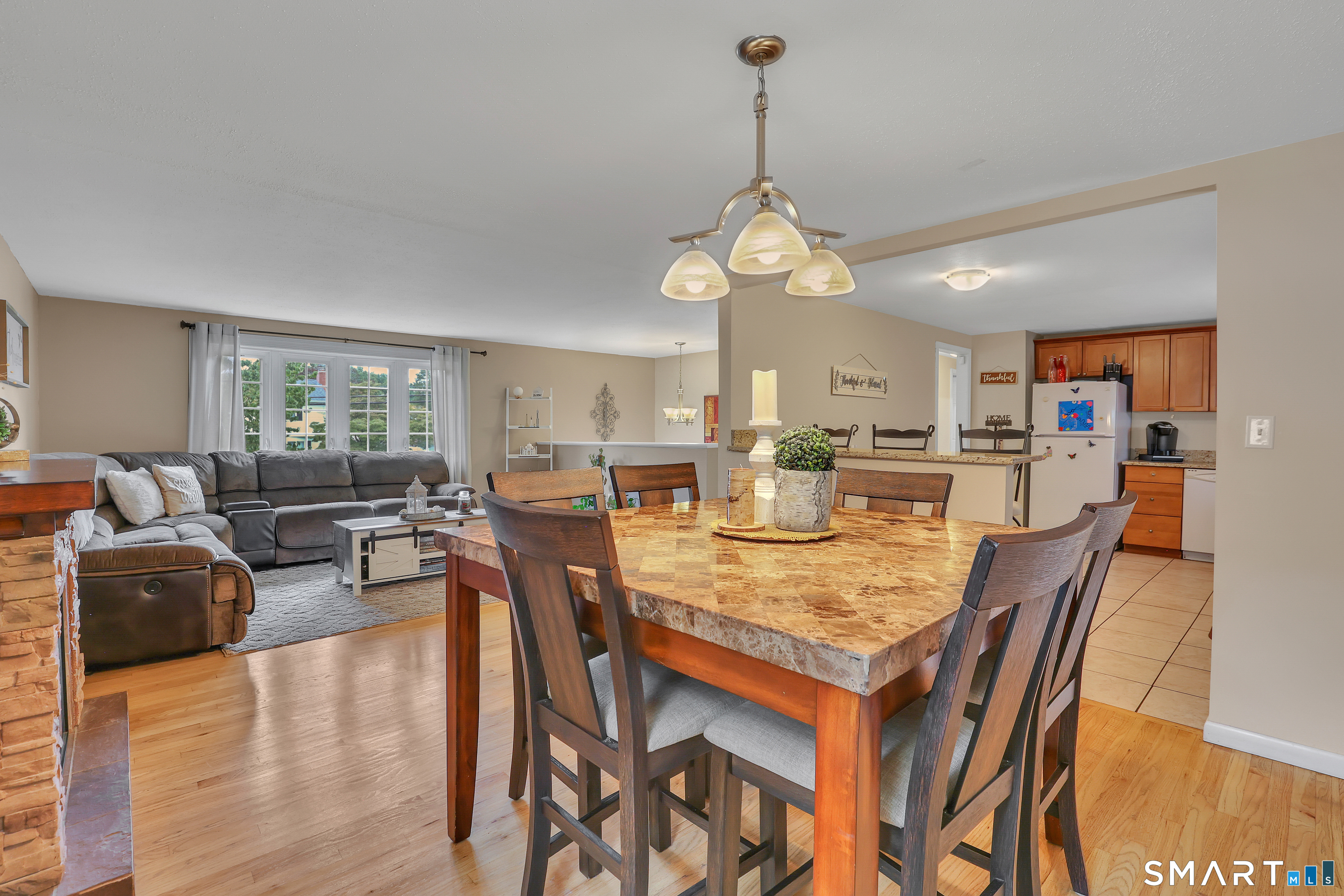 779 Brewer Street photo 14