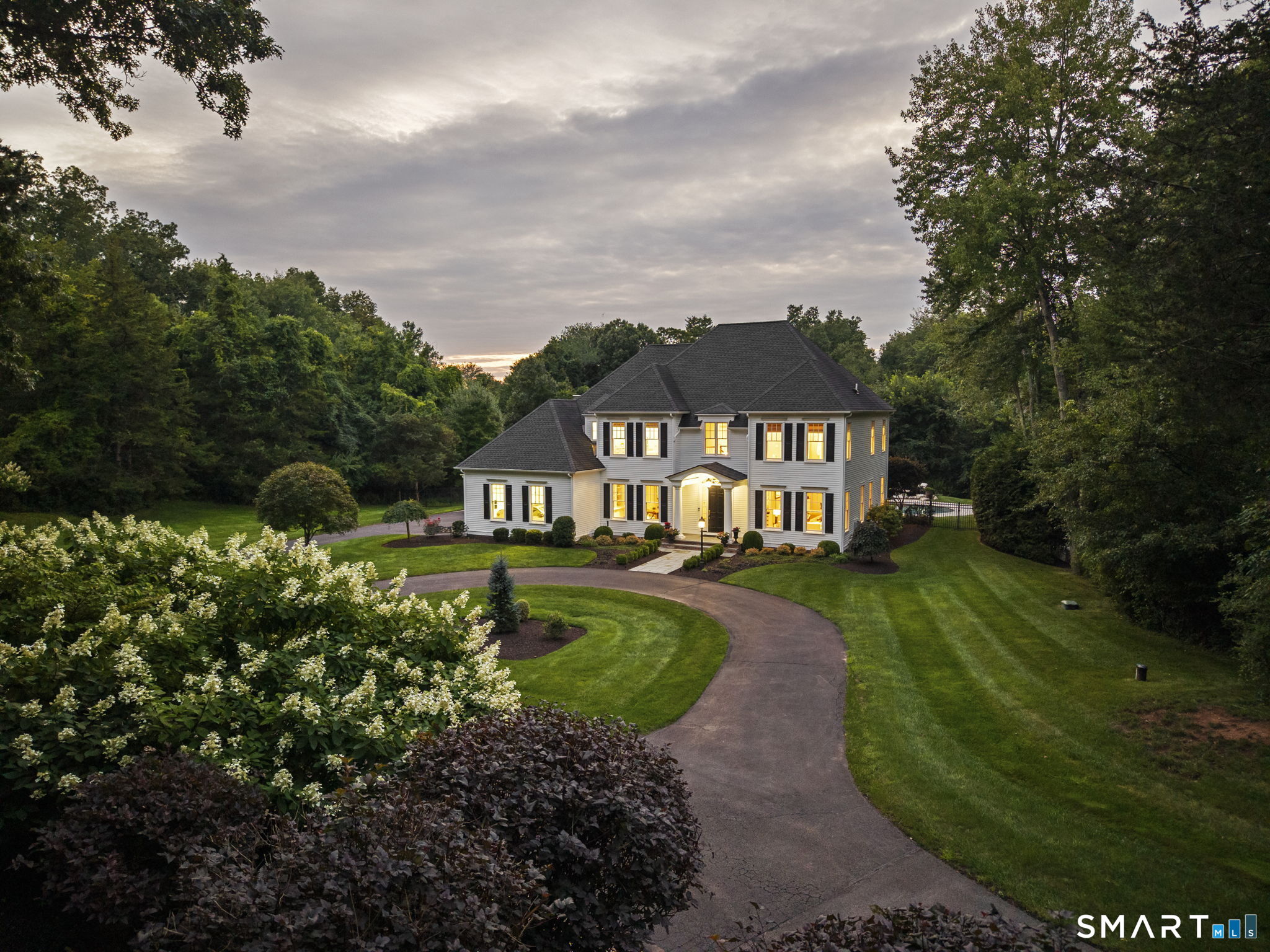 87 Mountain Spring Road, Farmington, Connecticut 06032