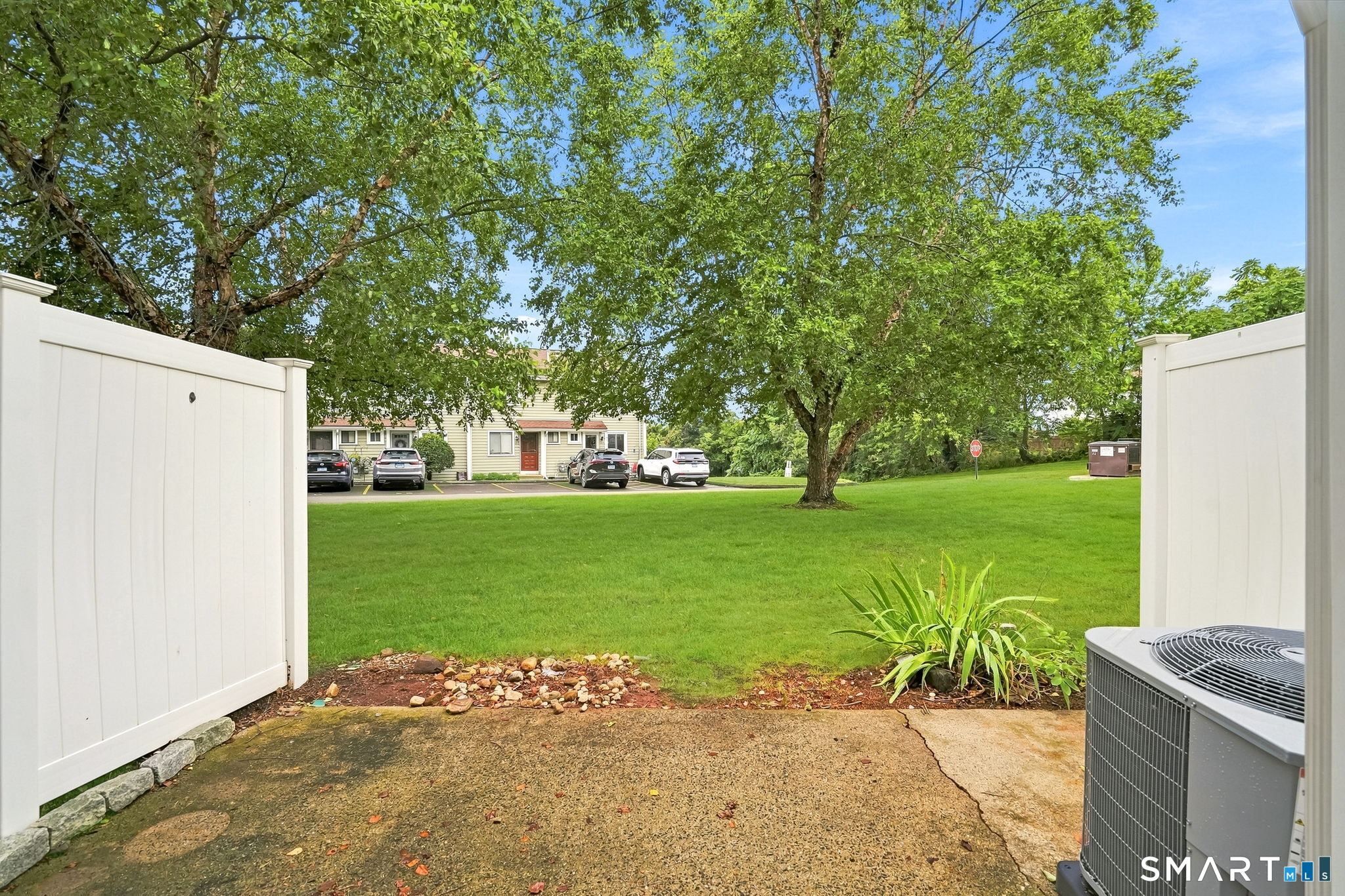 255 Monticello Drive Unit #255 photo 20