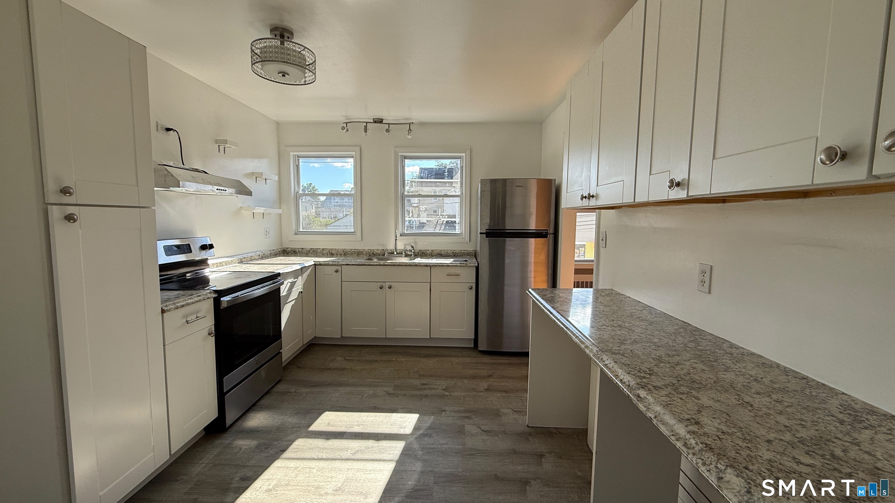 57 Fairview Avenue Unit #2nd photo 2