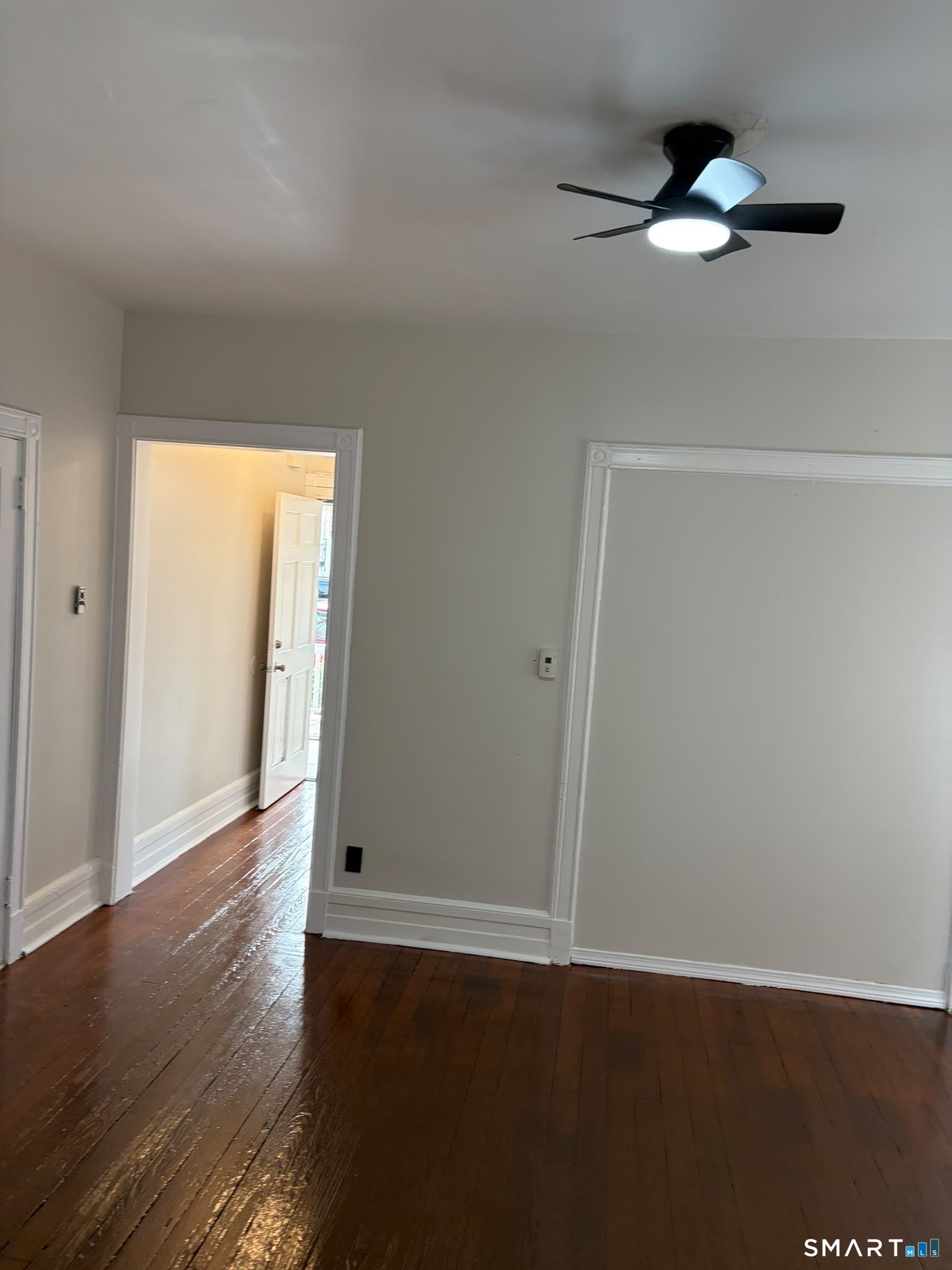 327 Dover Street Unit #1st photo 2