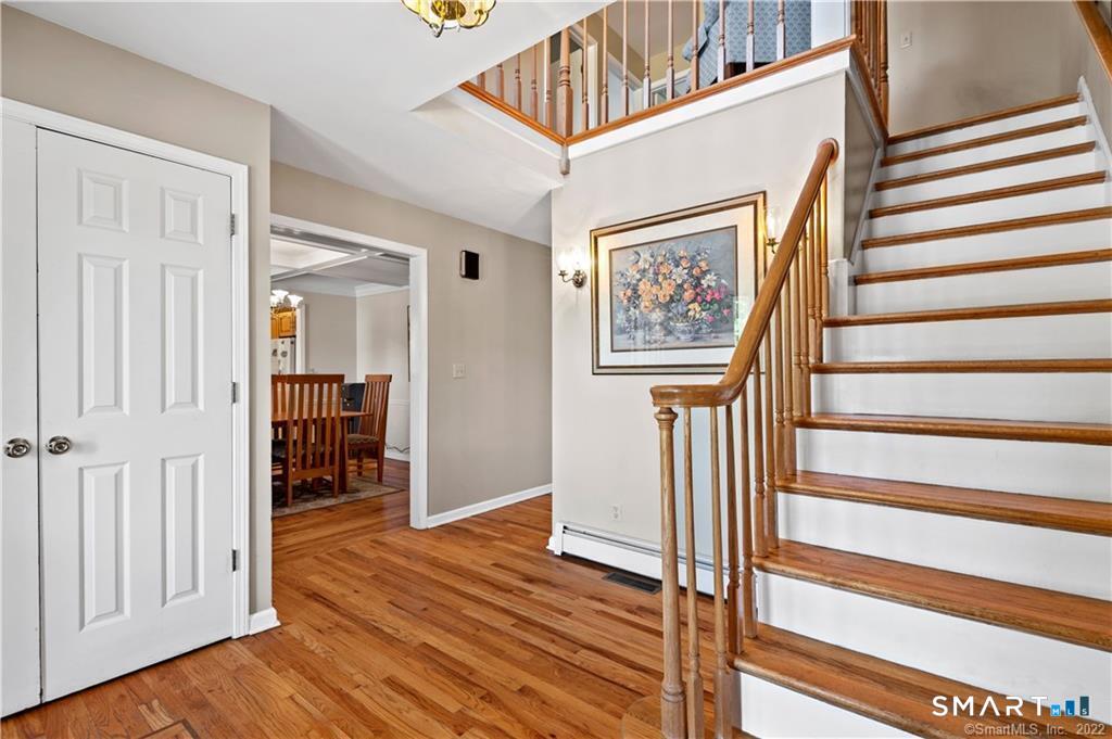 8 Genesee Lane photo 16