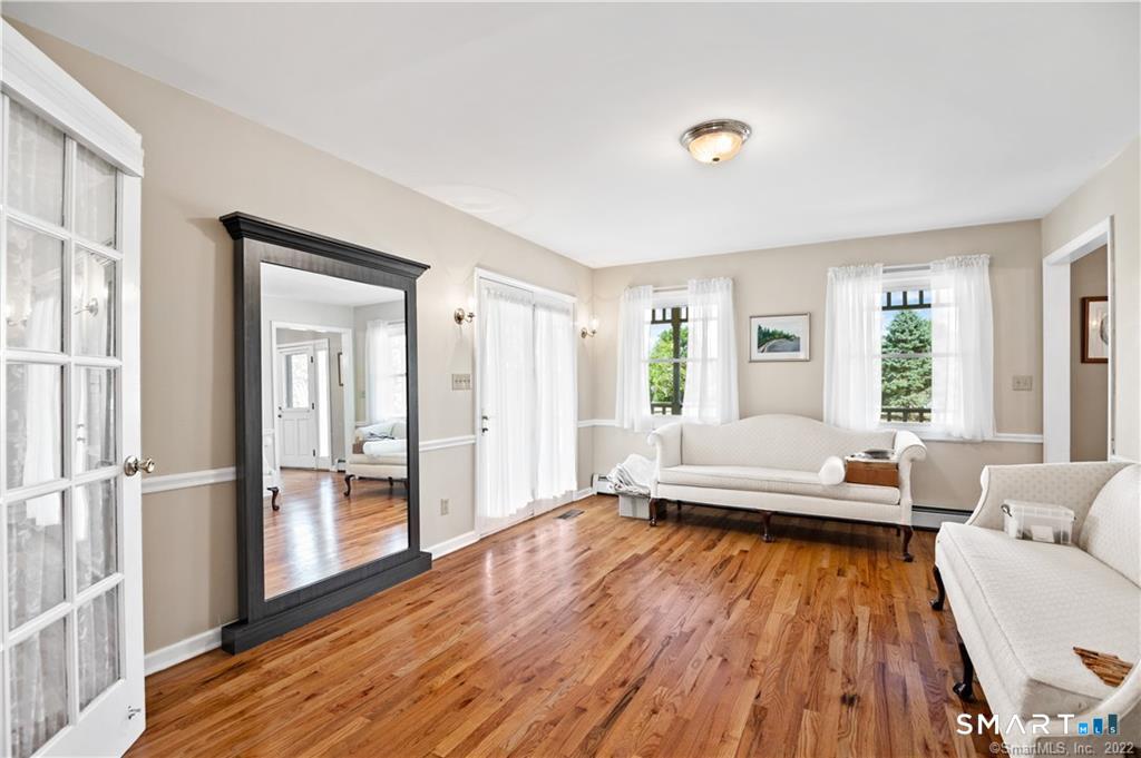 8 Genesee Lane photo 18