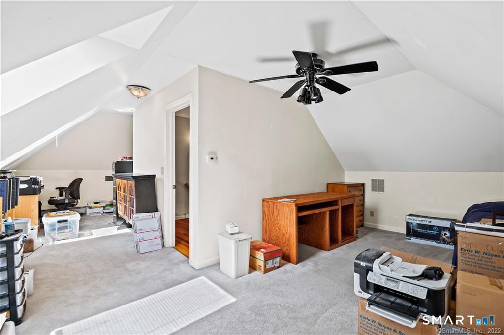 8 Genesee Lane photo 30
