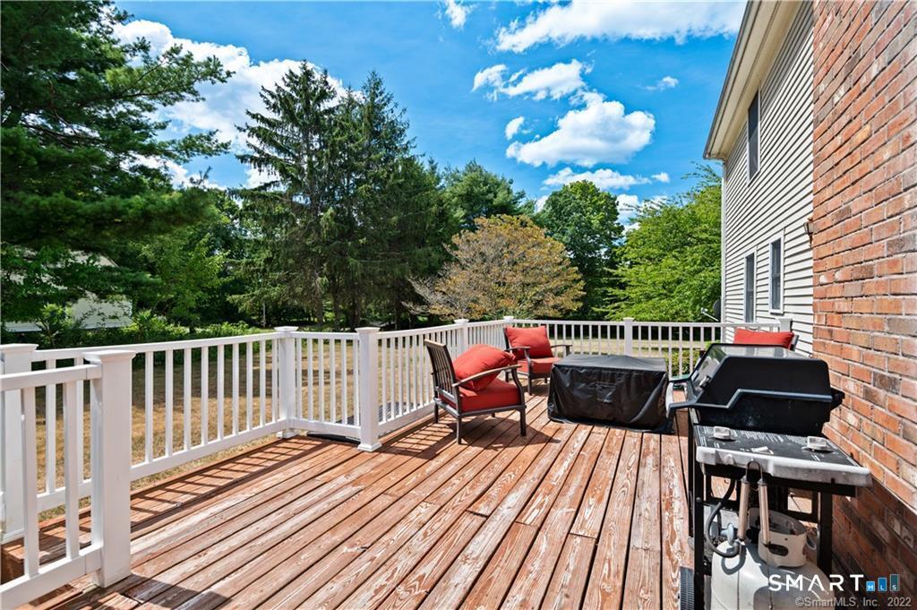 8 Genesee Lane photo 33