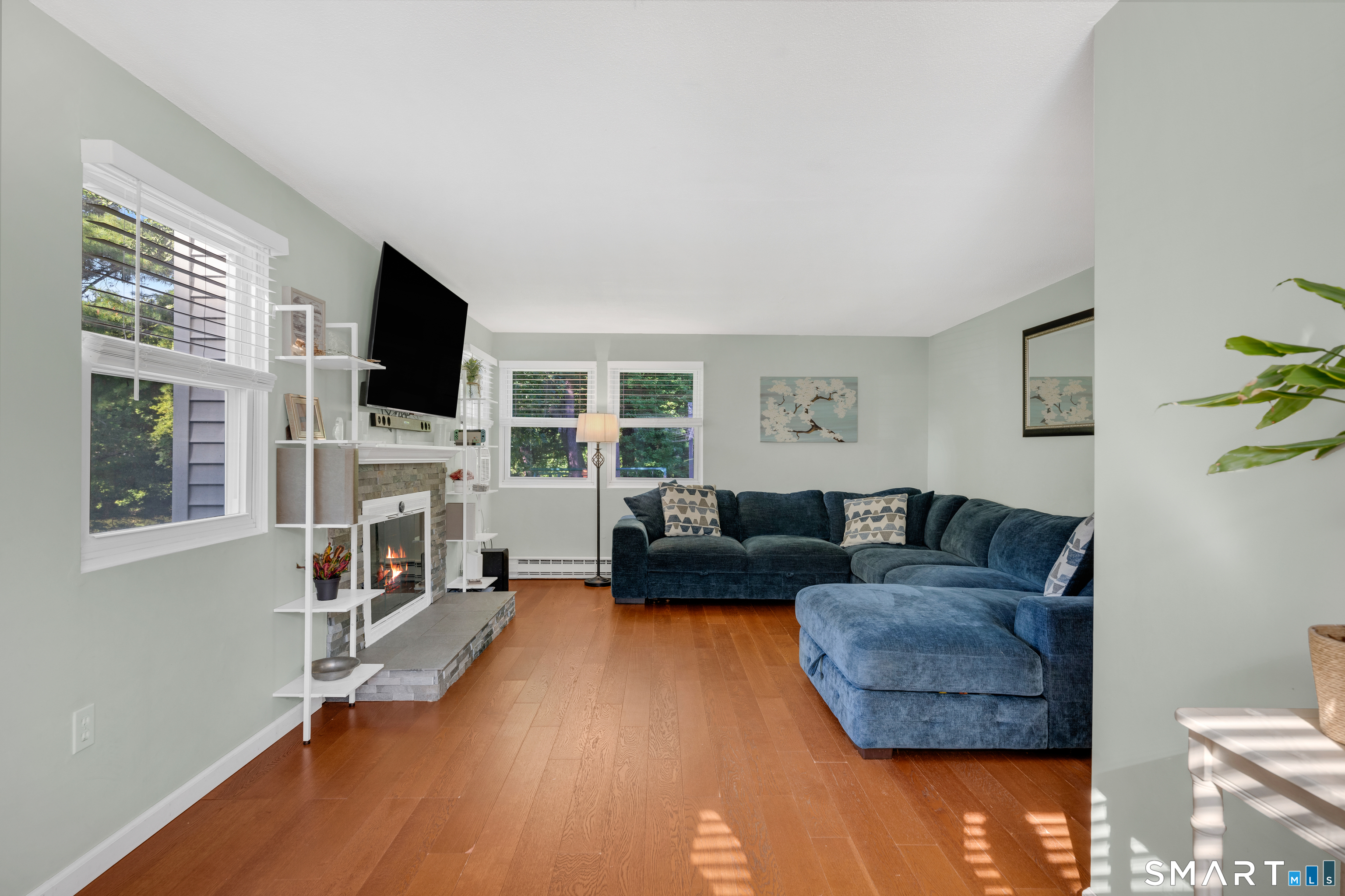 Photo 11 of 81 Duck Pond Road, Glastonbury, CT