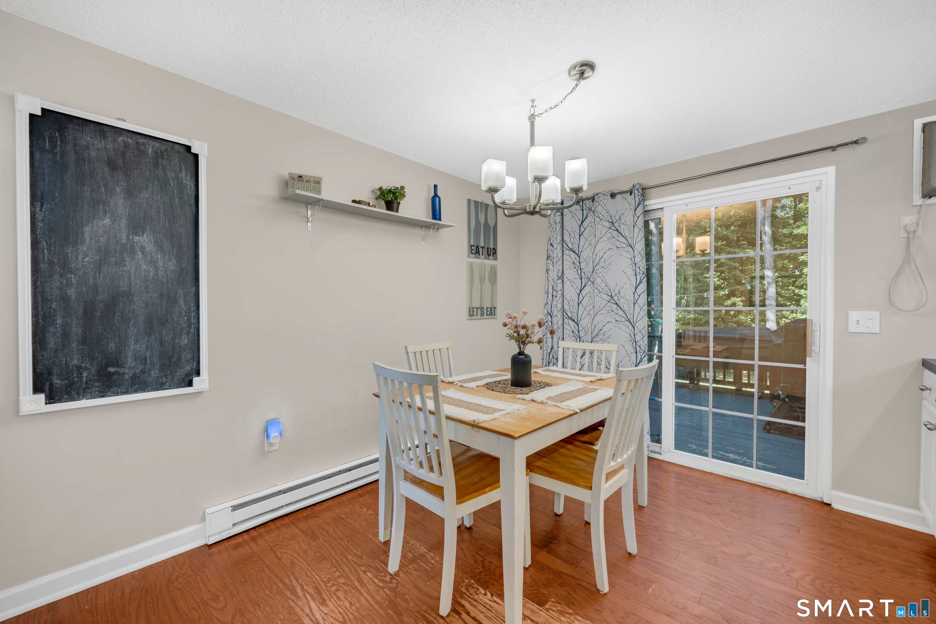 Photo 10 of 81 Duck Pond Road, Glastonbury, CT