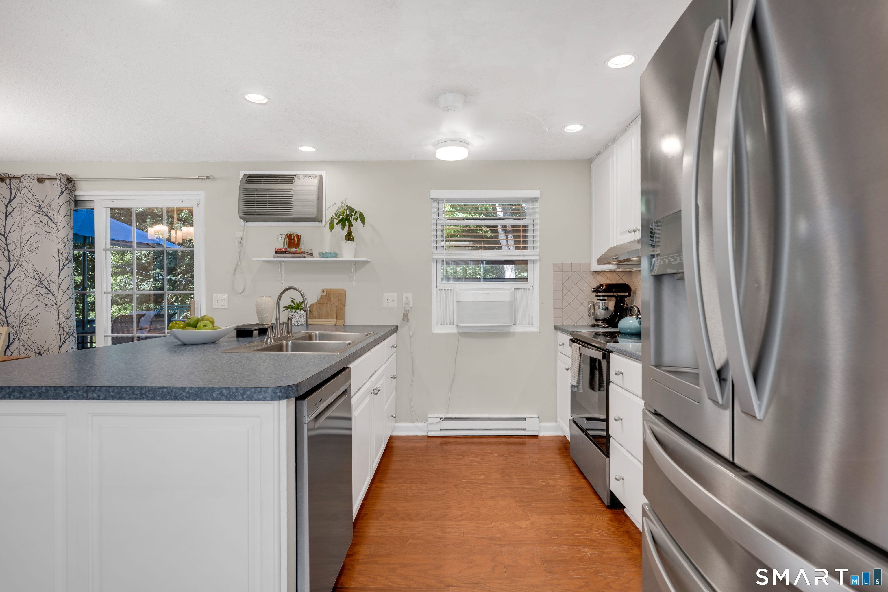 Photo 8 of 81 Duck Pond Road, Glastonbury, CT