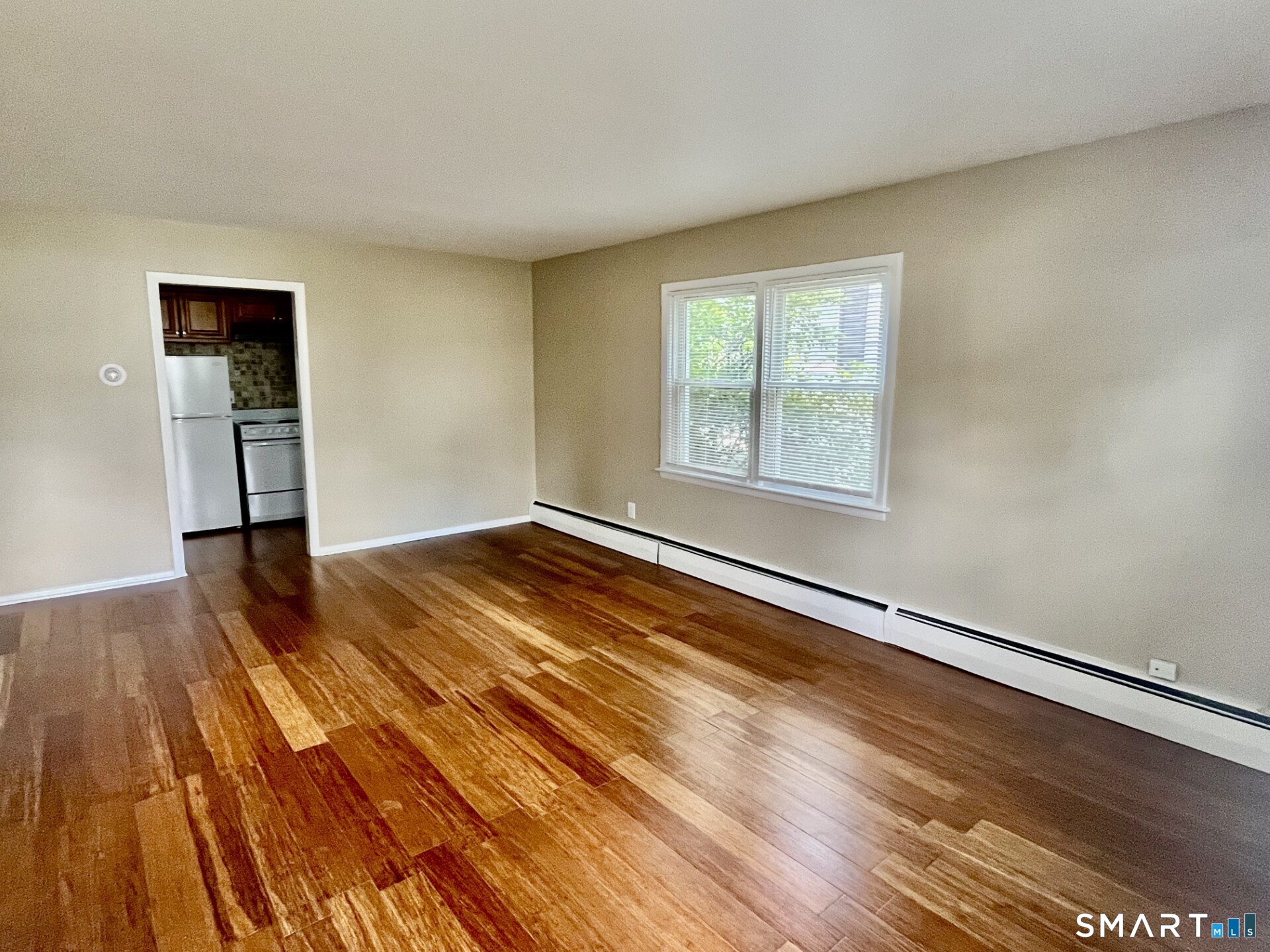 36 Seventh Street, Stamford, Connecticut photo 3