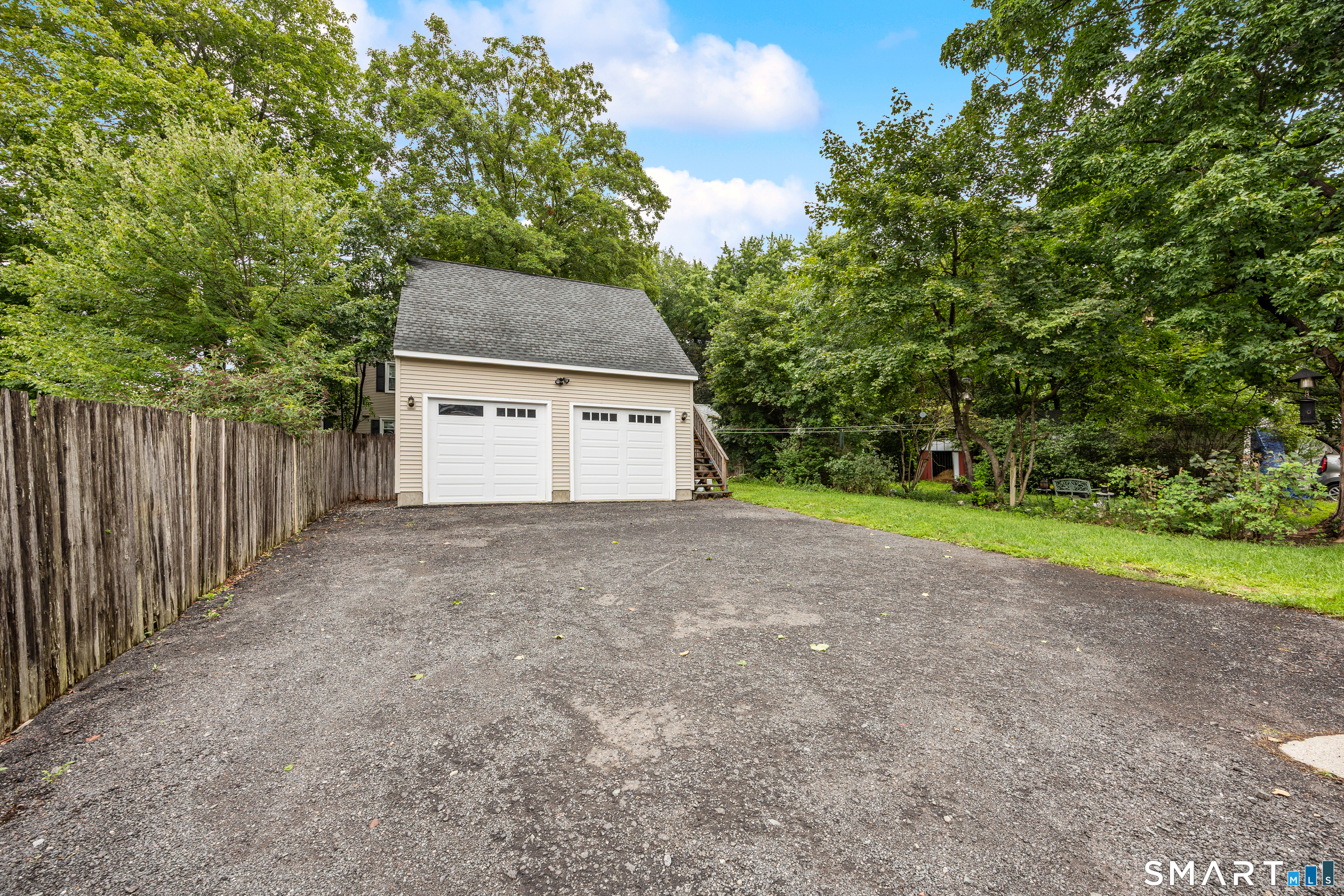 3rd image of 134 Washington Ave, Hamden, CT 06518 | MLS# 24199665
