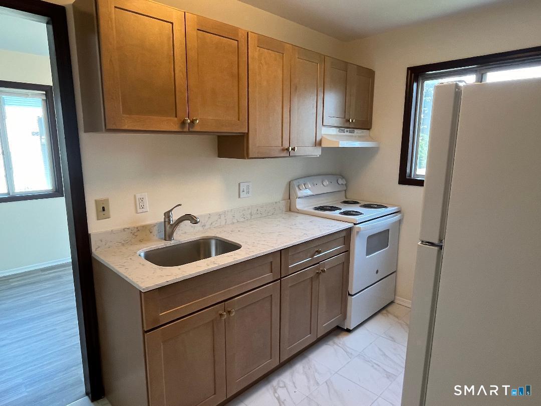 74 Coolidge Avenue, Stamford, Connecticut photo 5