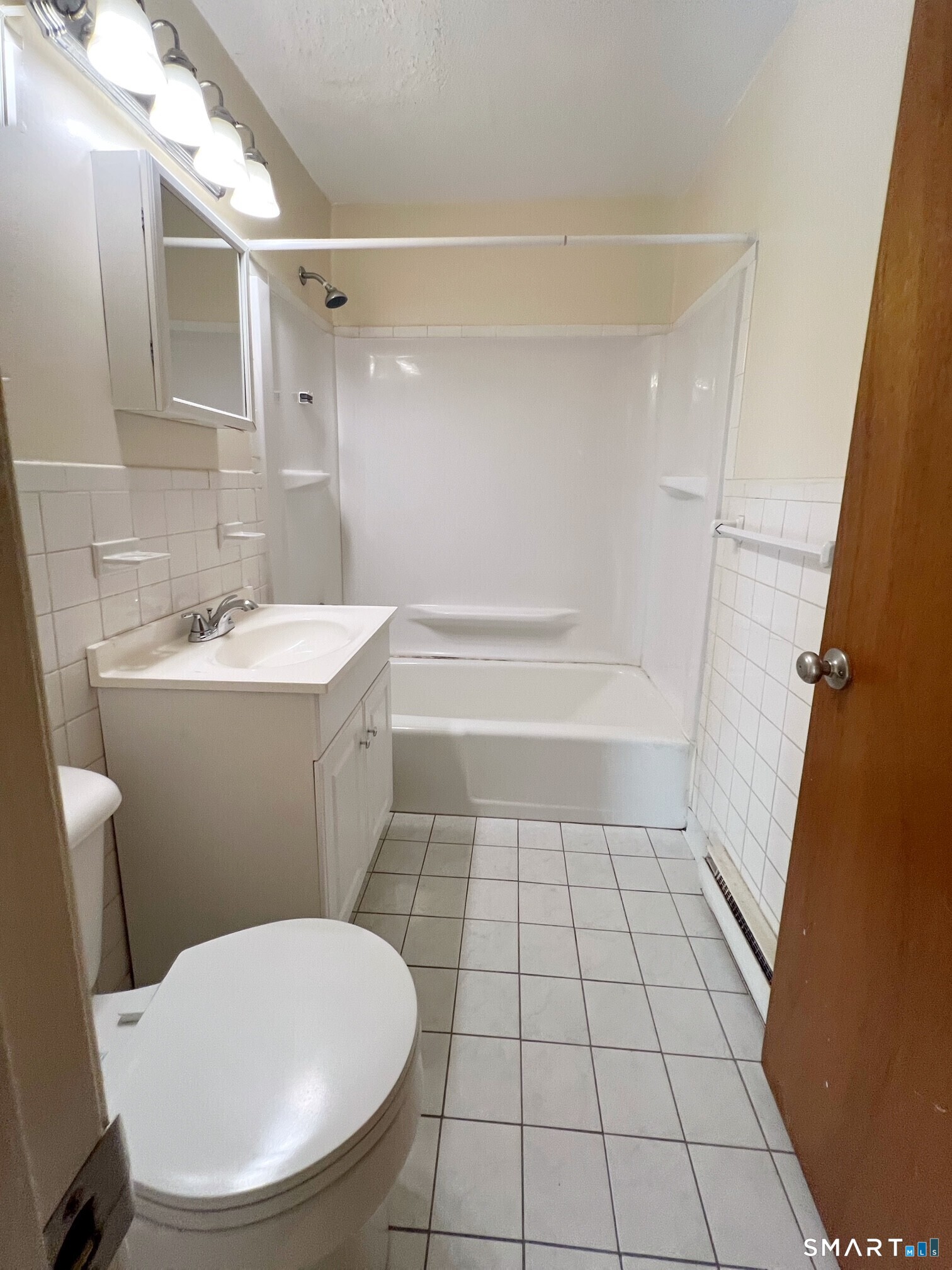 1660 Farmington Avenue Unit #10 photo 8