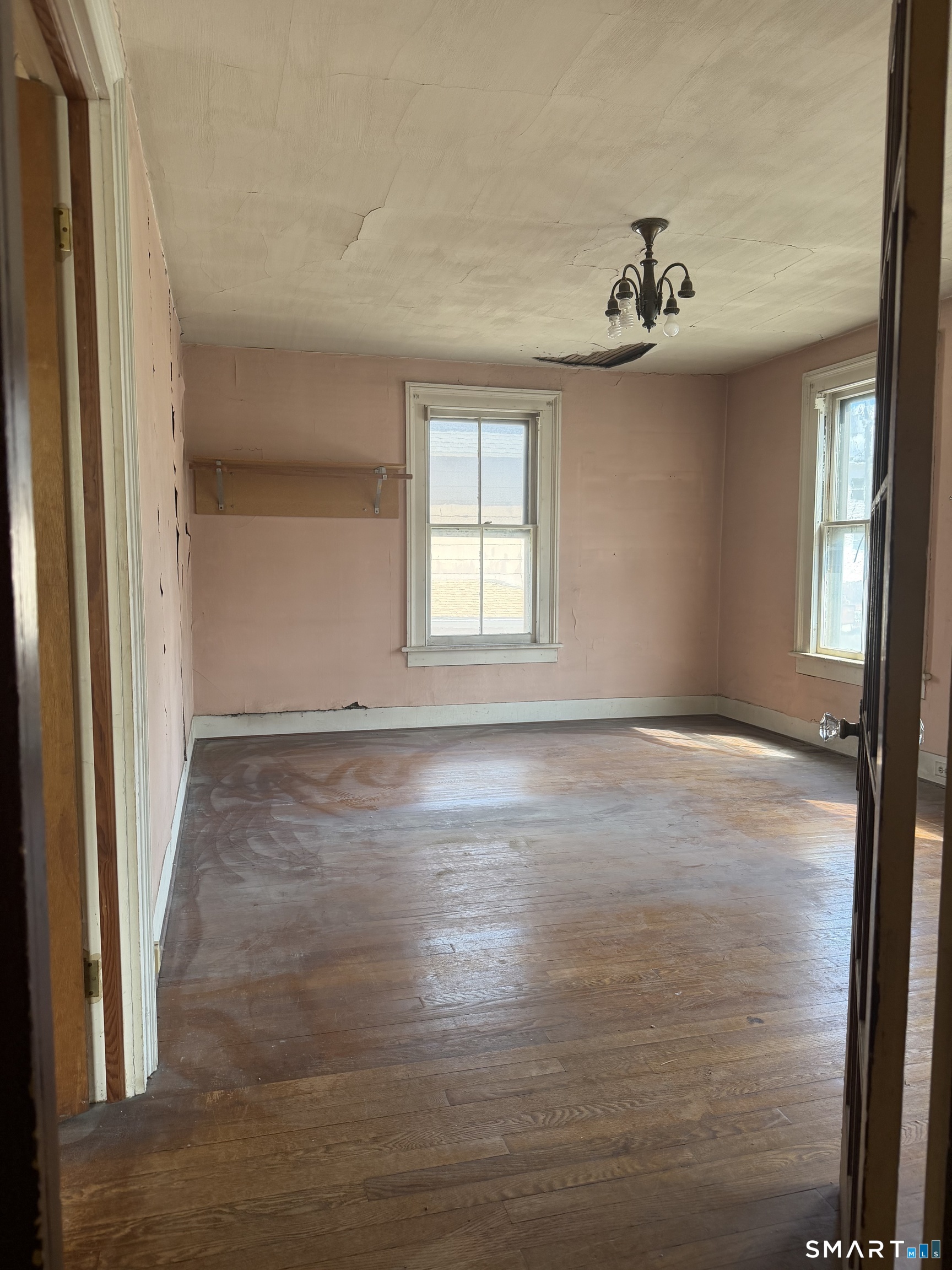 66 Newton Street photo 12