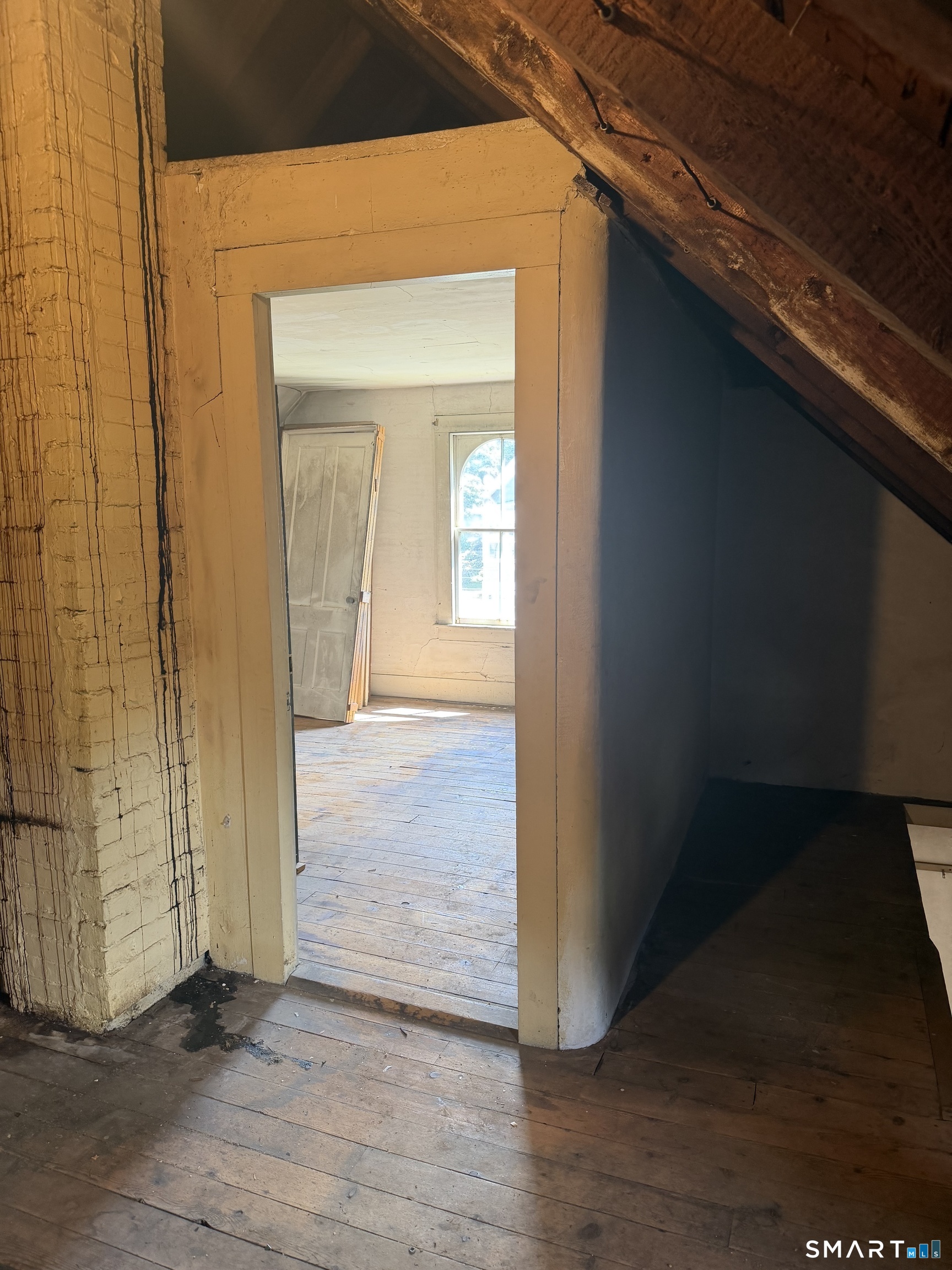 66 Newton Street photo 19