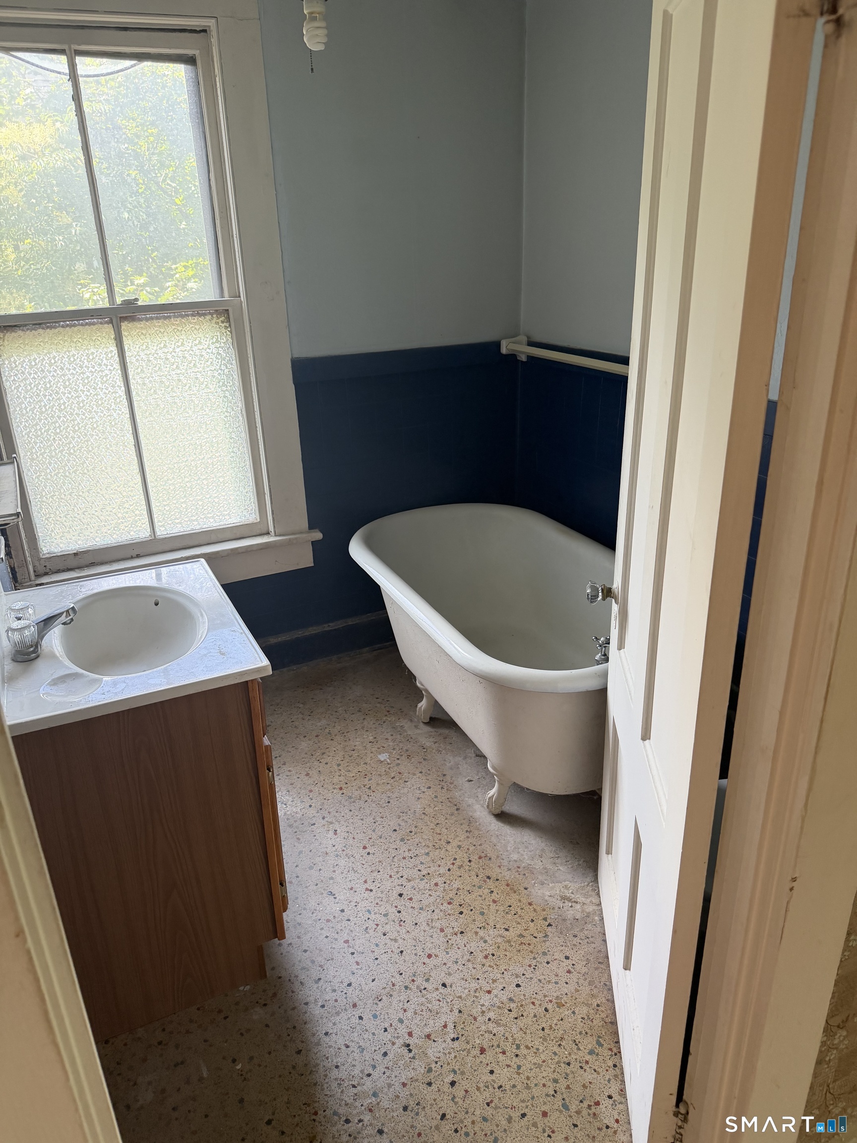 66 Newton Street photo 22