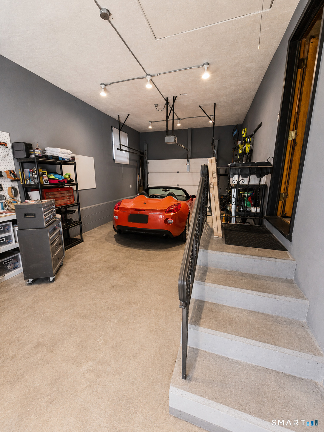 488 Chestnut Hill Avenue photo 14