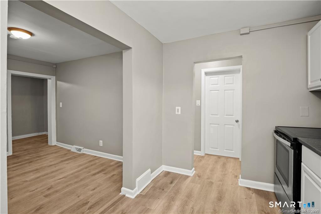106 River Road Unit #3 photo 4
