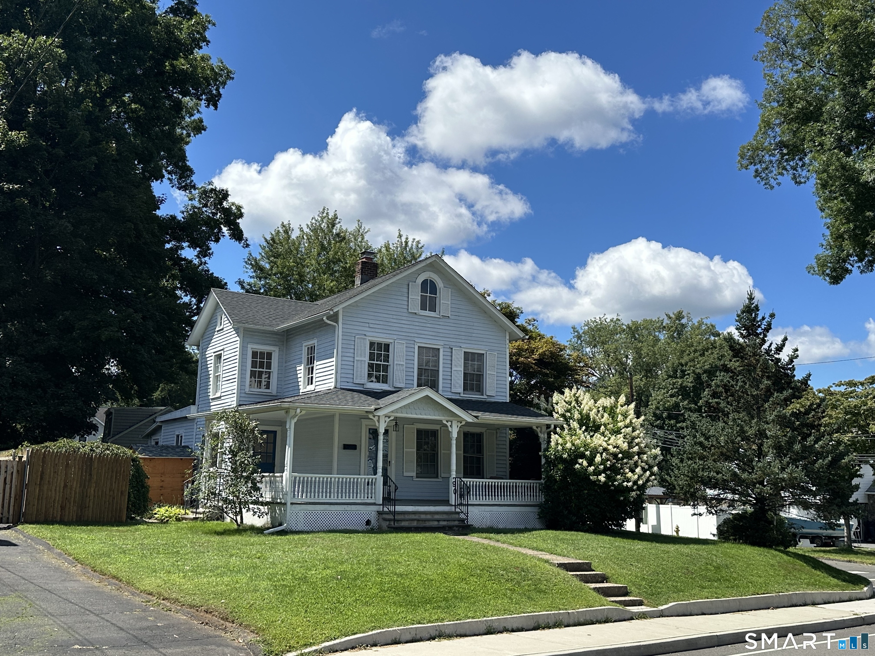 90 Spring Hill Avenue, Norwalk, Connecticut photo 1