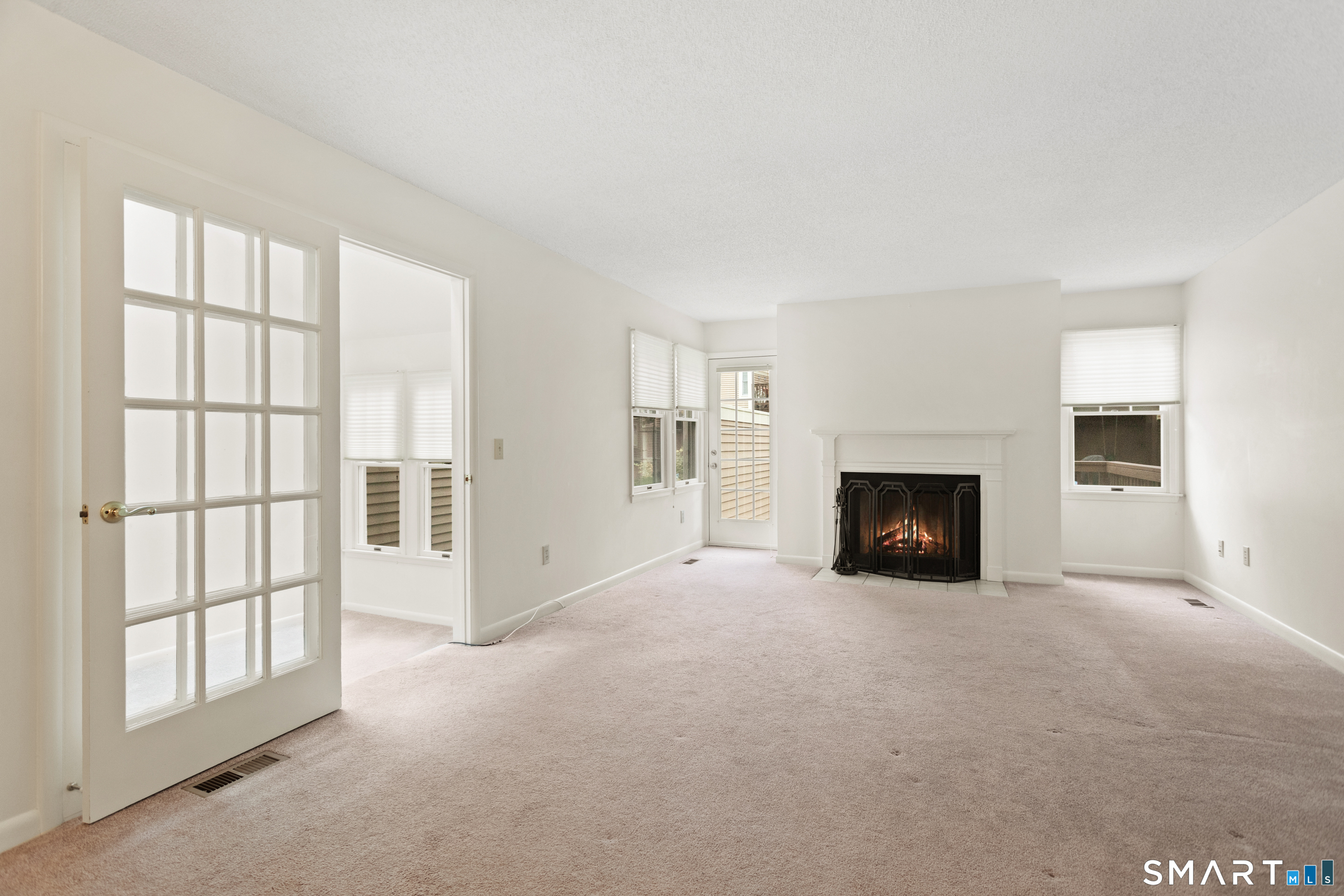 Photo 4 of Townhouse for sale at 9 Silversmith Dr #9, Danbury, CT 06811 | MLS# 24200884 | Listing updated on 2026-09-13