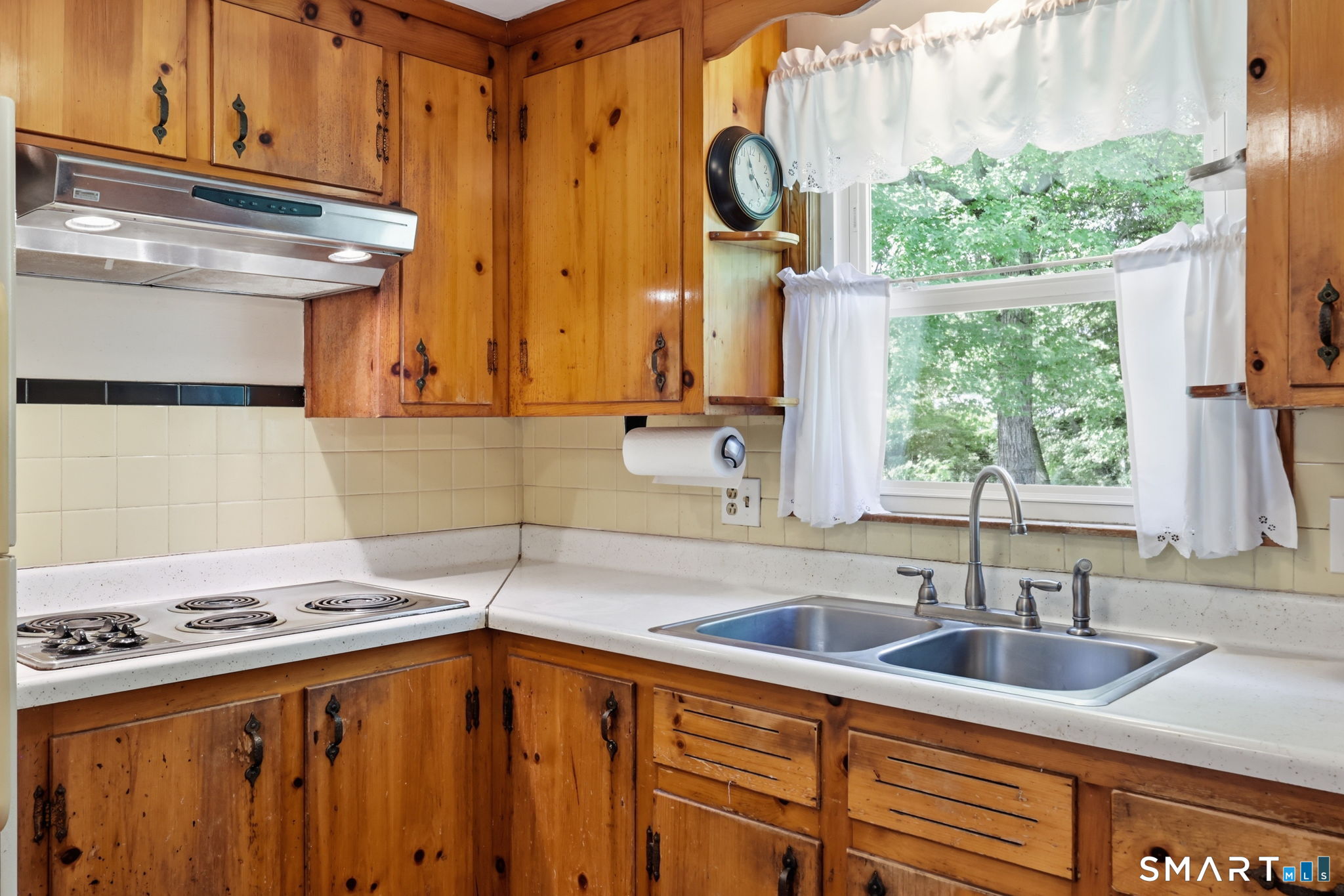 72 Steele Road photo 14