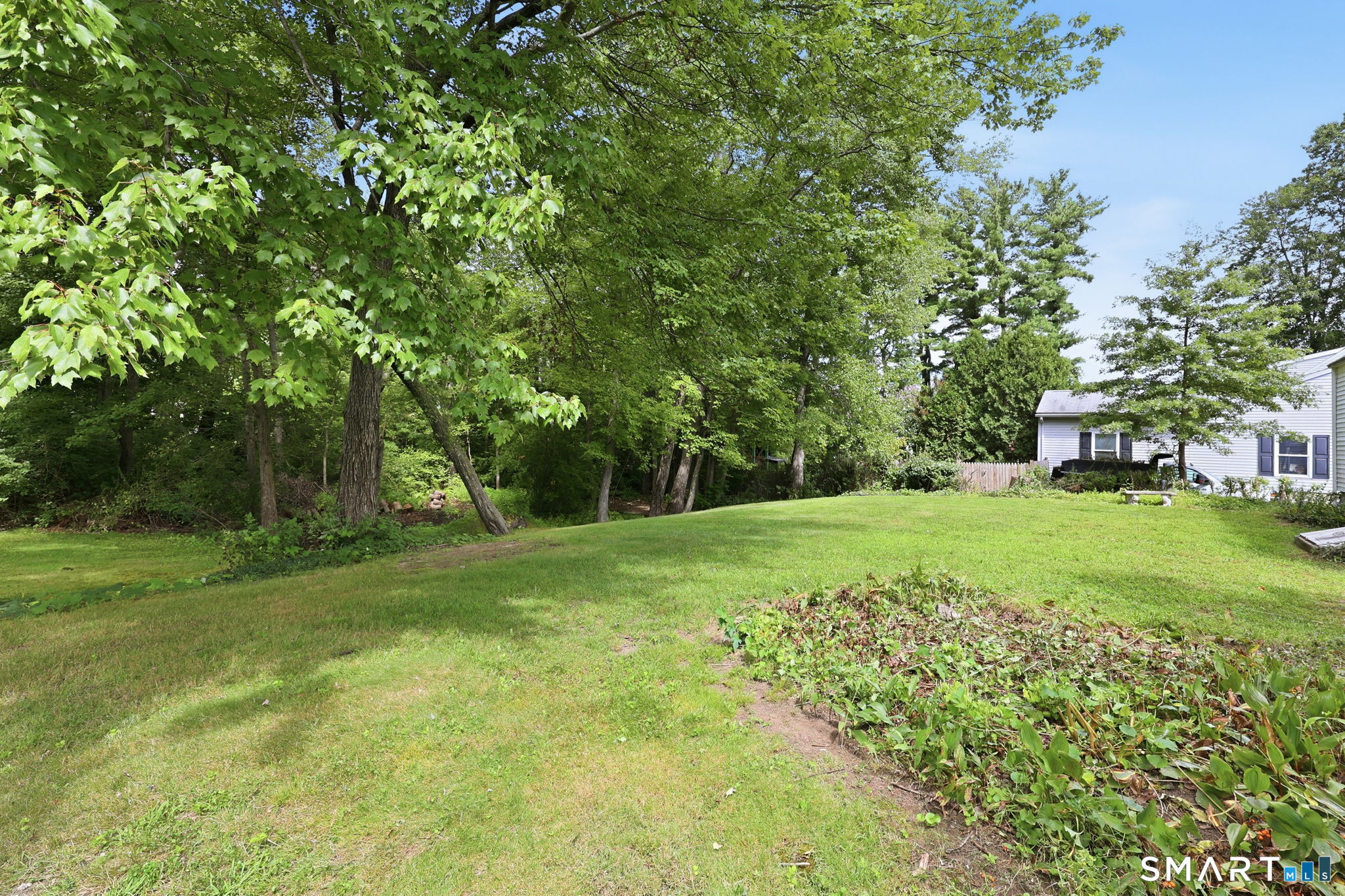 72 Steele Road photo 33