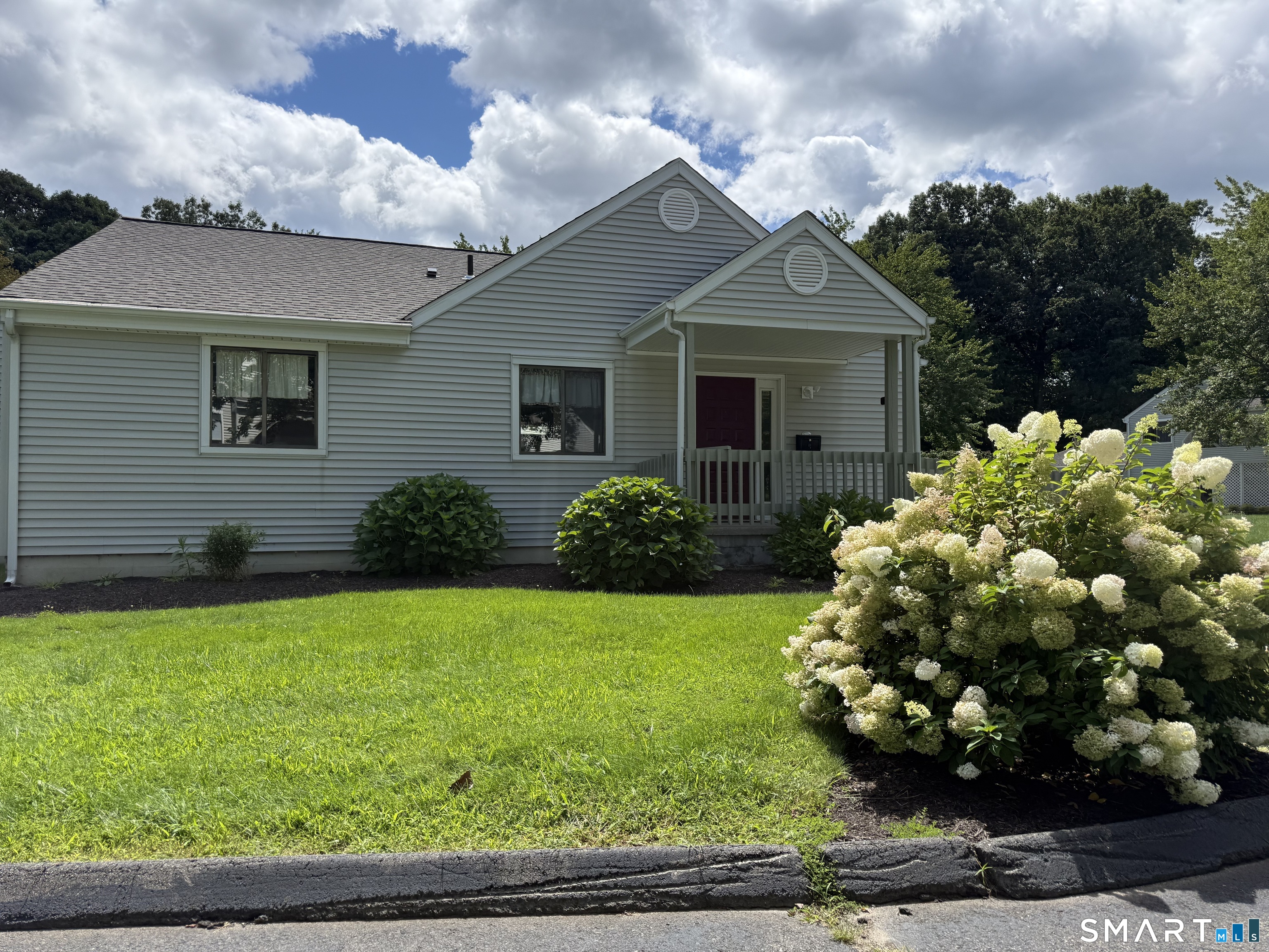 35 Nutmeg Road Unit #B2 photo 15