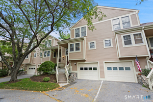9 Silversmith, Unit 9, Danbury