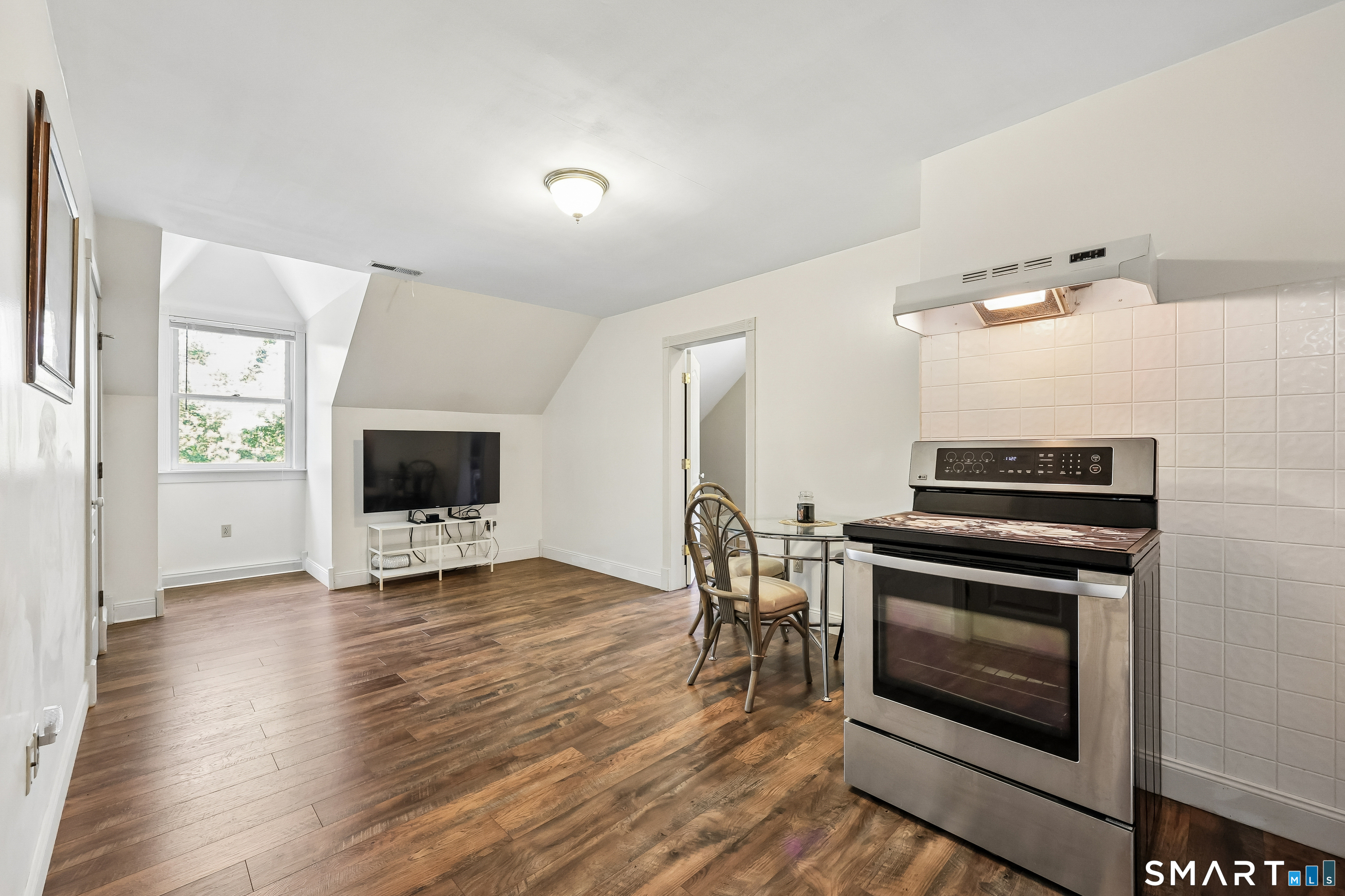 112 Idlewood Road photo 20