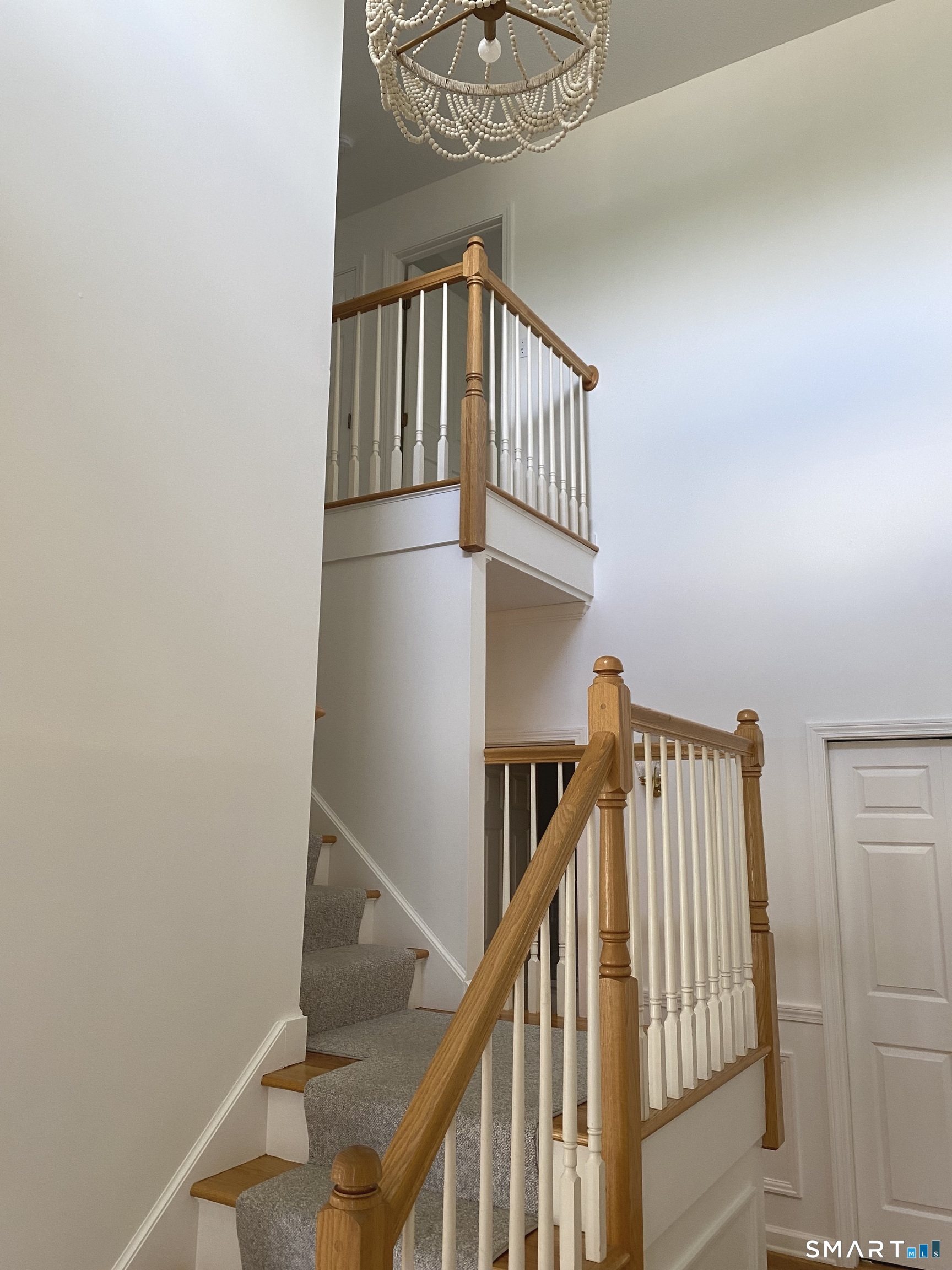 54 Winchester Drive photo 7
