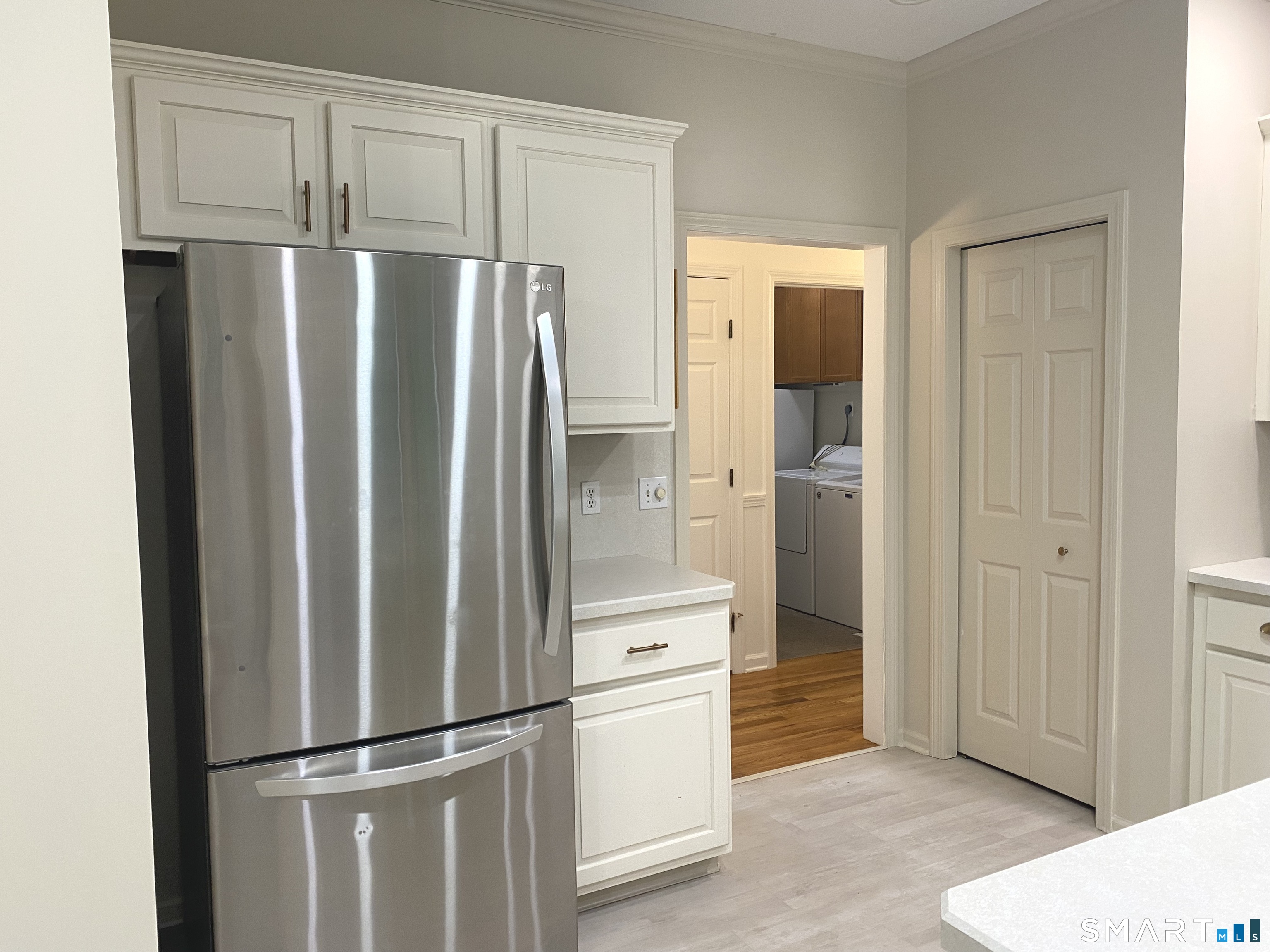 54 Winchester Drive photo 13