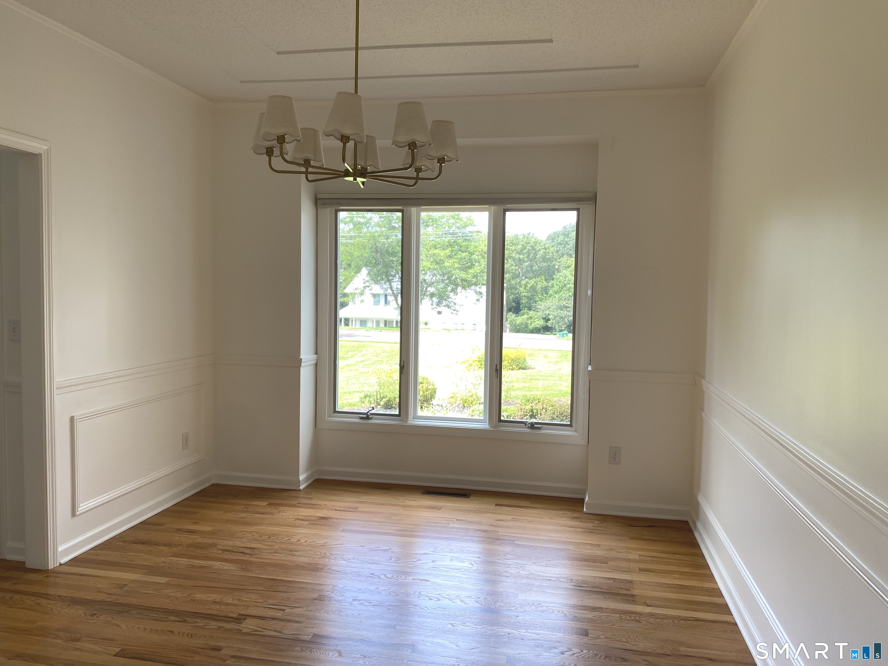 54 Winchester Drive photo 18