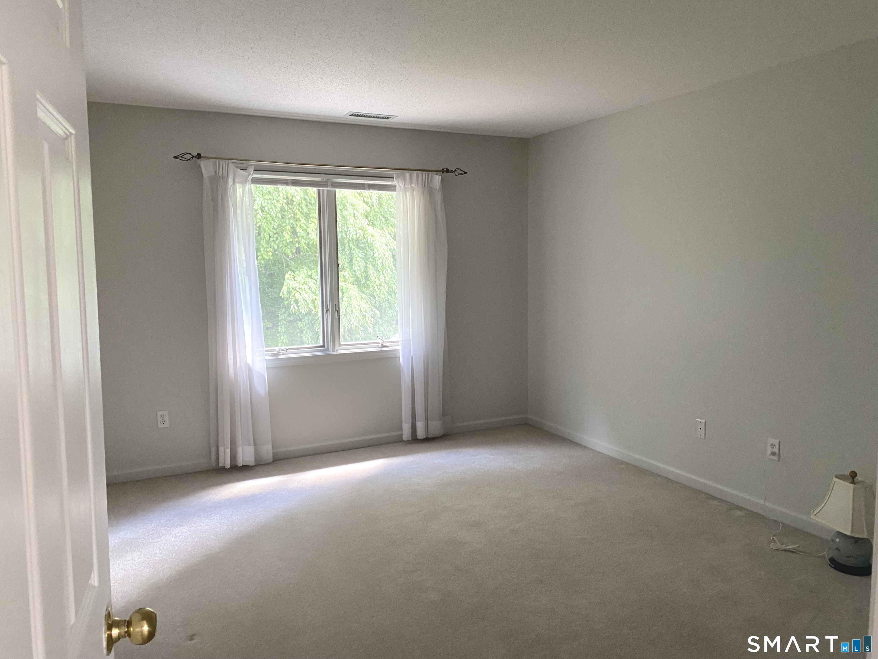 54 Winchester Drive photo 30