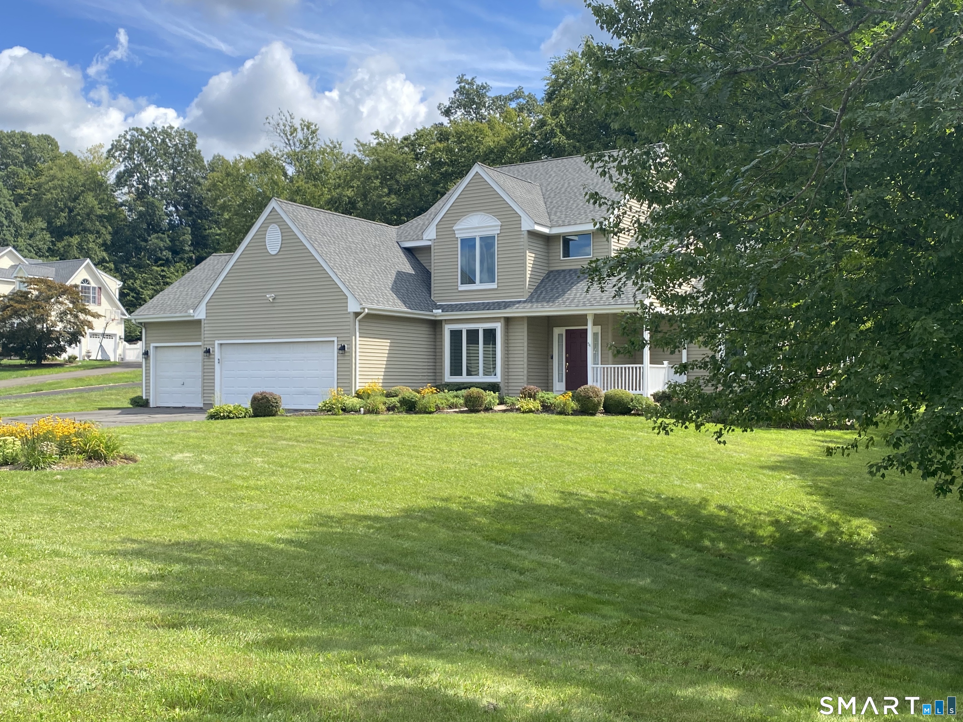 54 Winchester Drive photo 34